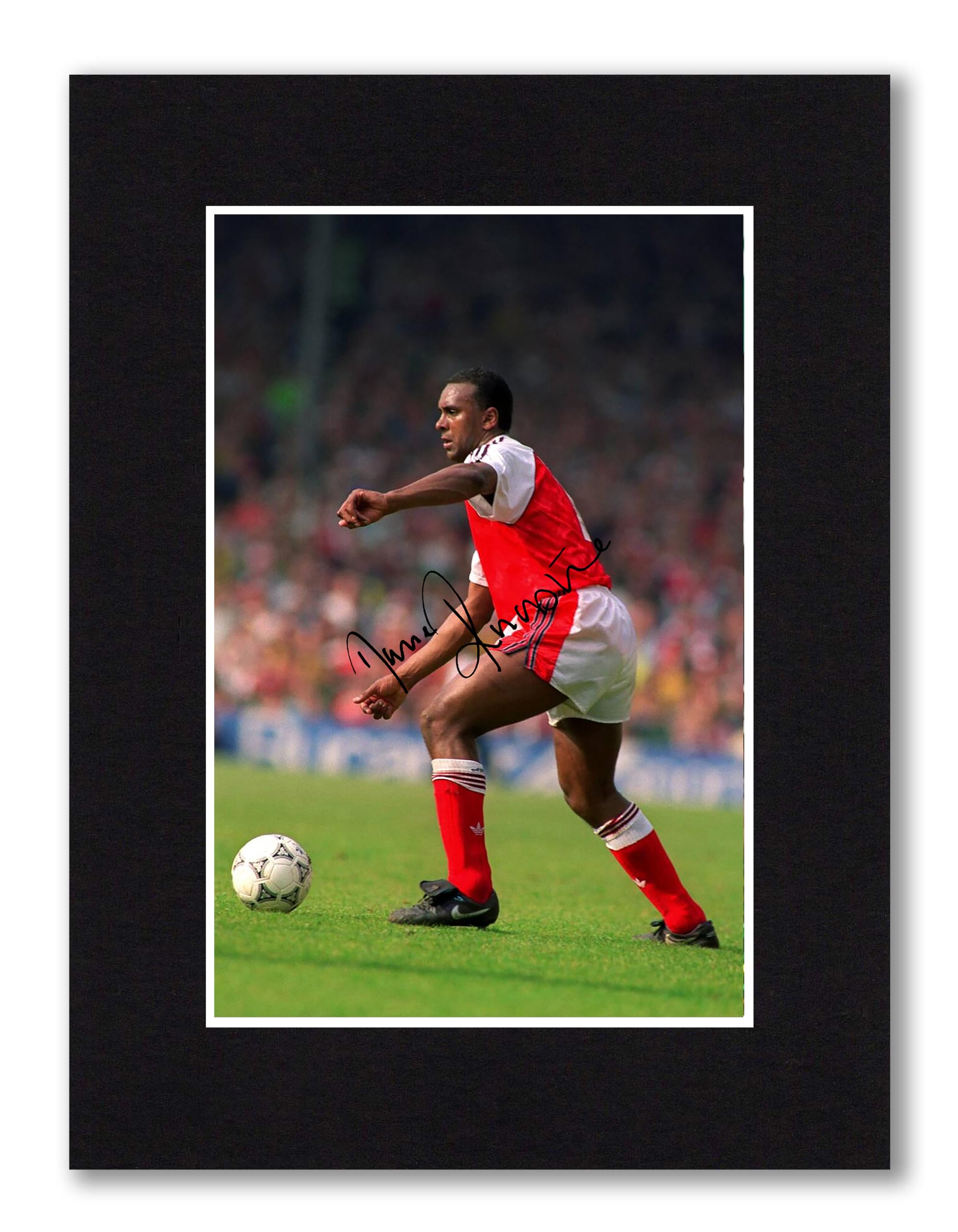 RJR PRINTS David Rocastle - Arsenal Signed 8x6 Inch Mounted Photo Print With Pre Printed Signature That Would Make A Great Gift For Any Fan And Is Ready To Be Framed