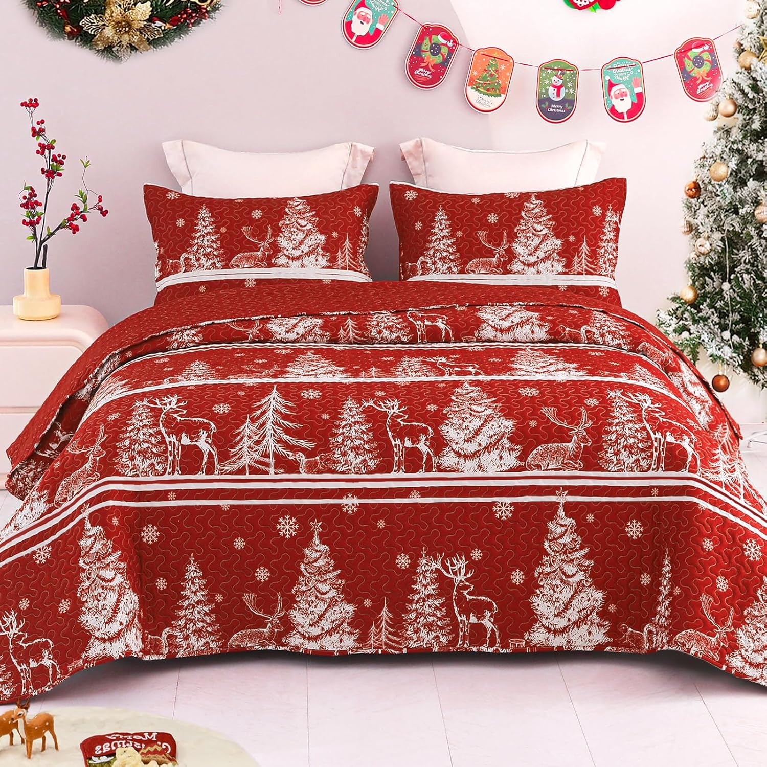 Exclusivo Mezcla Reversible Christmas Quilt Set Queen Size, 3 Pieces Red All Season Bedspreads, Ultra Soft Coverlet Bedding Set with Snowflakes Printed Pattern (1 Quilt, 2 Pillow Shams) Trees-red Queen (92"x96")