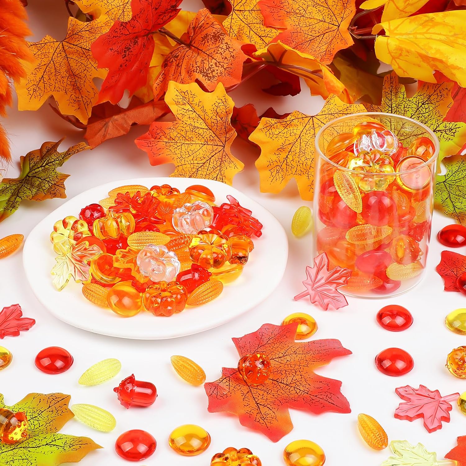 160 PCS Thanksgiving Acrylic Leaves Fall Acrylic Mini Pumpkins Acorns Gems Decor for Fall Sensory Bin Filler Preschool Counting Thanksgiving Table Autumn Home Party Decoration