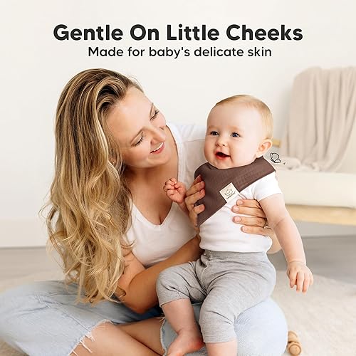 Miniatura 24 de KeaBabies 8 unidades de baberos tipo bandana orgánicos para niñas - Baberos tipo triángulo súper absorbentes para bebés que babean y están en