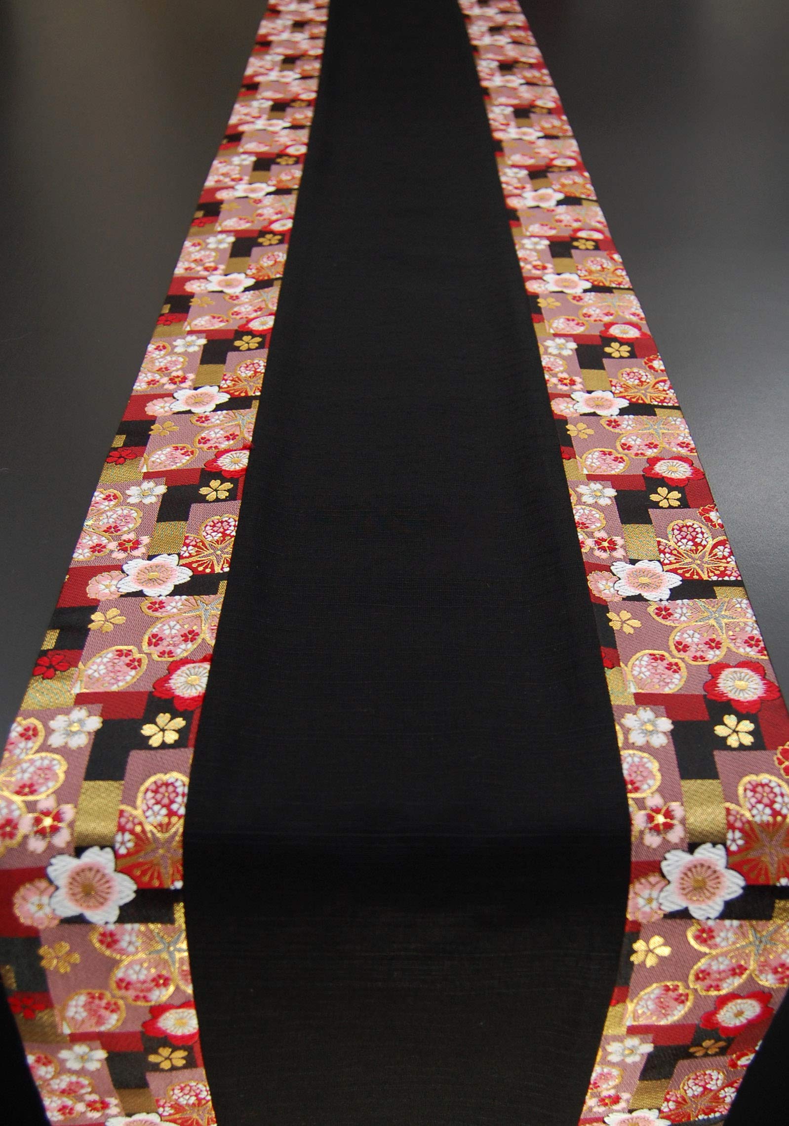 Amazon｜和風 着物帯 テーブルランナー 150×30cm 金襴織 リバーシブル
