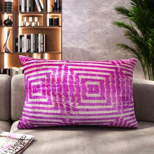 Almohada decorativa hecha a mano con funda de cojín rellena de plumón, patrón de laberinto rosa, funda de cojín lumbar de seda de terciopelo suave