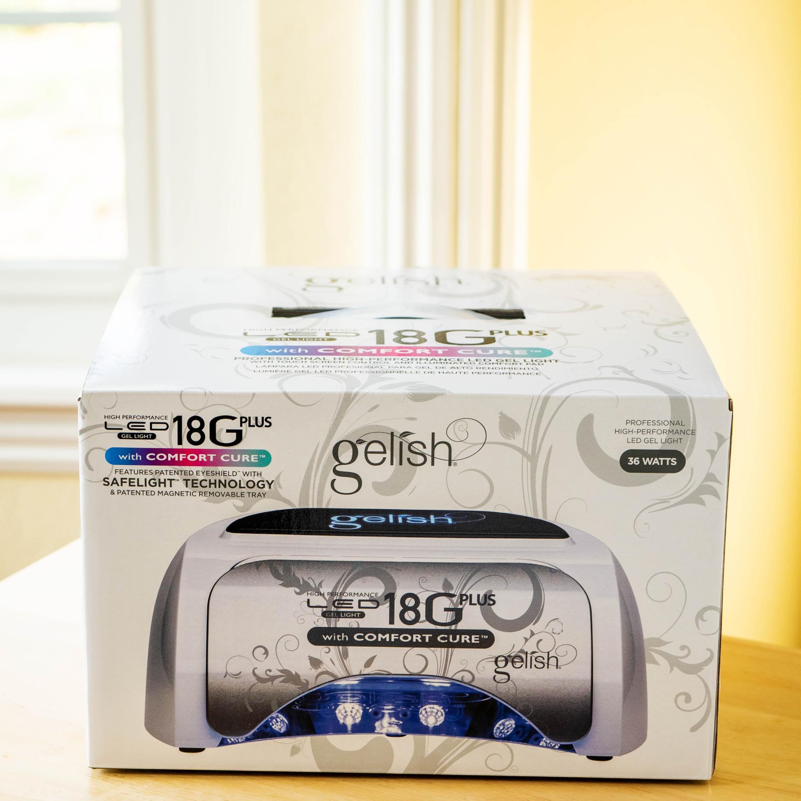 Gelish 18G Plus with Comfort Cure 36 Watt LED High Performance Gel