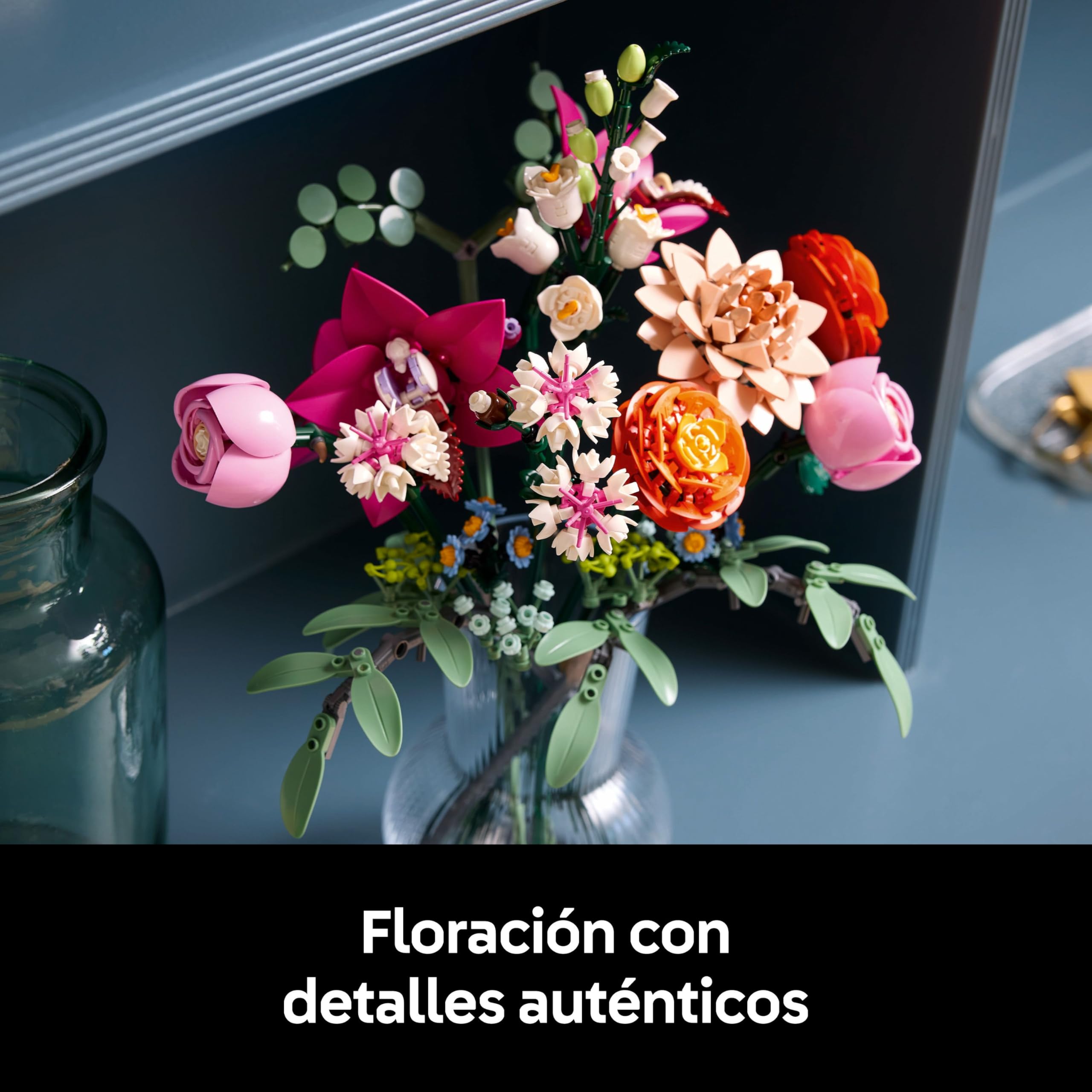 LEGO Botanicals Ramo de Flores Fantasía en Rosa Maqueta para Adultos - Decoración Floral para el Hogar - Margaritas, Eucalipto Artificial y Rosas - Regalo para Mujeres, Hombres y Madres 10342
