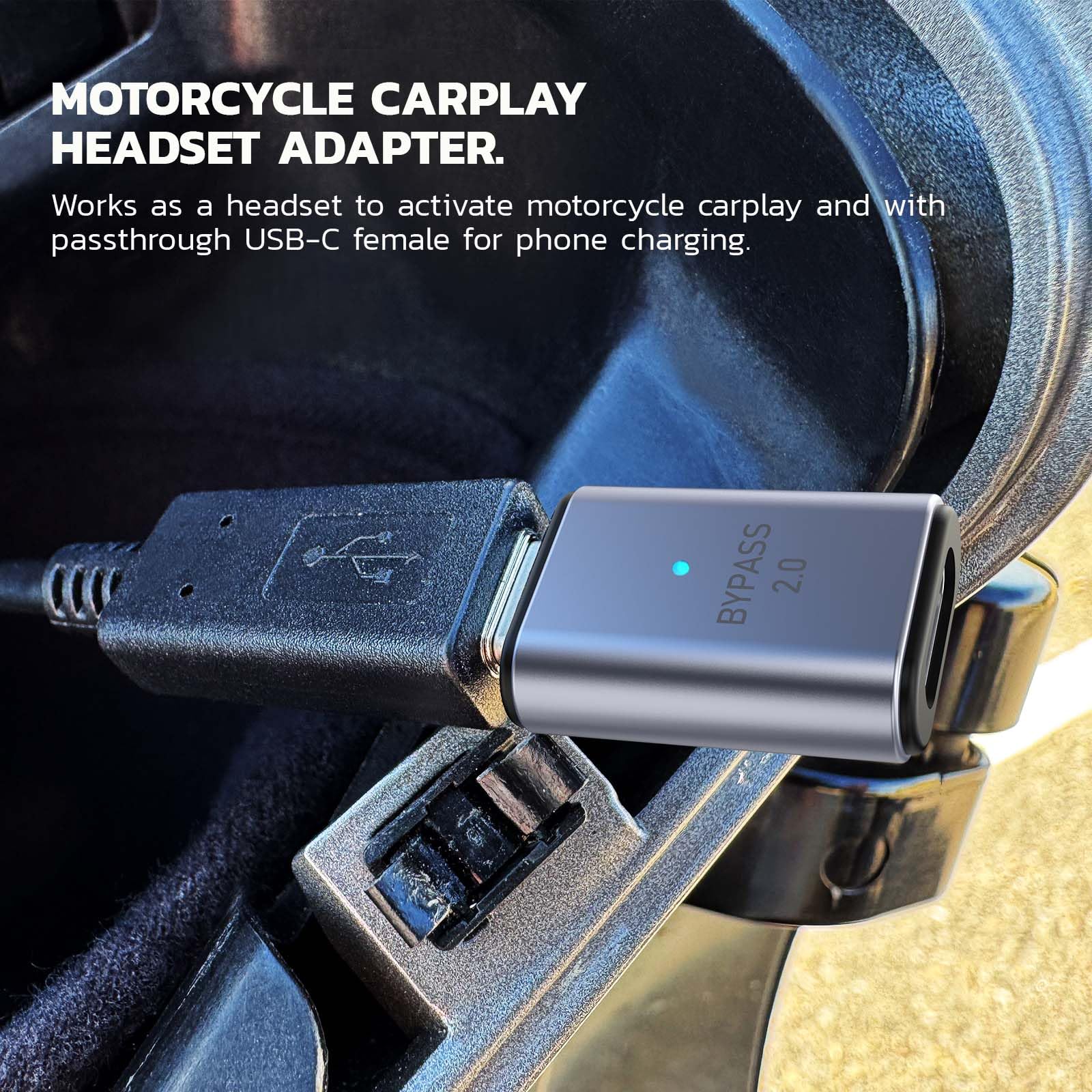 MaedHawk Bypass 2.0 Motorrad CarPlay Bluetooth 5.4 Headset Adapter mit Passthrough-USB-C-Ladeanschluss (Grau)