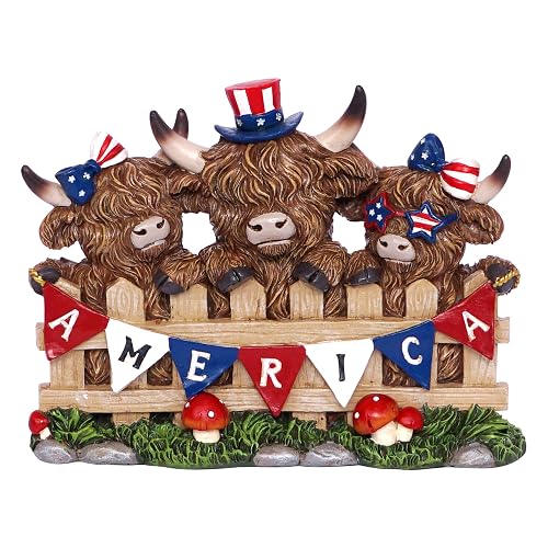 5.71inch Highland Cow 4th of July Decor, Peeking Over Fence