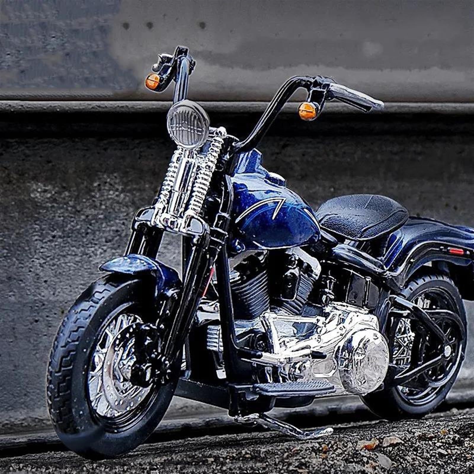 SEYXF Motorbike Toy Motorcycle Model Simulation Alloy Toy 1:18 for Harley for Davidson FLSTSB Cross for Bones 2008(with Retail Box)