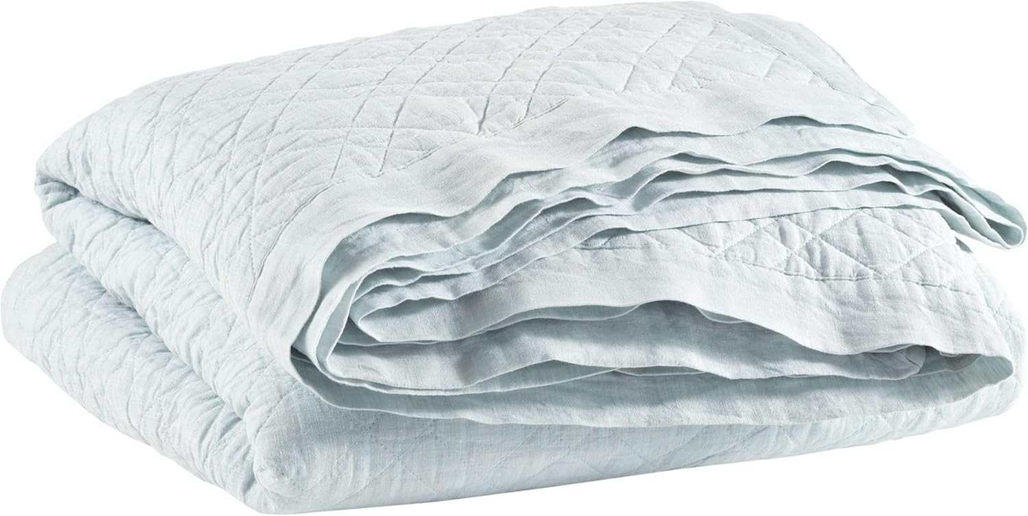 Pine Cone Hill Washed Linen Sky Quilt, Full/Queen Size, Sky Blue/Blue Solid Pattern