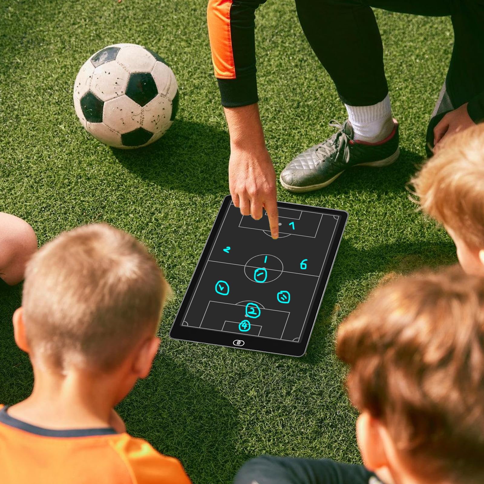Electronic Tactical Football Board, 16 Inch Electronic Whiteboard For Trainers, Tactical Football Board, LCD Electronic Tactic Board For Football, Horizontal Football, Tactical