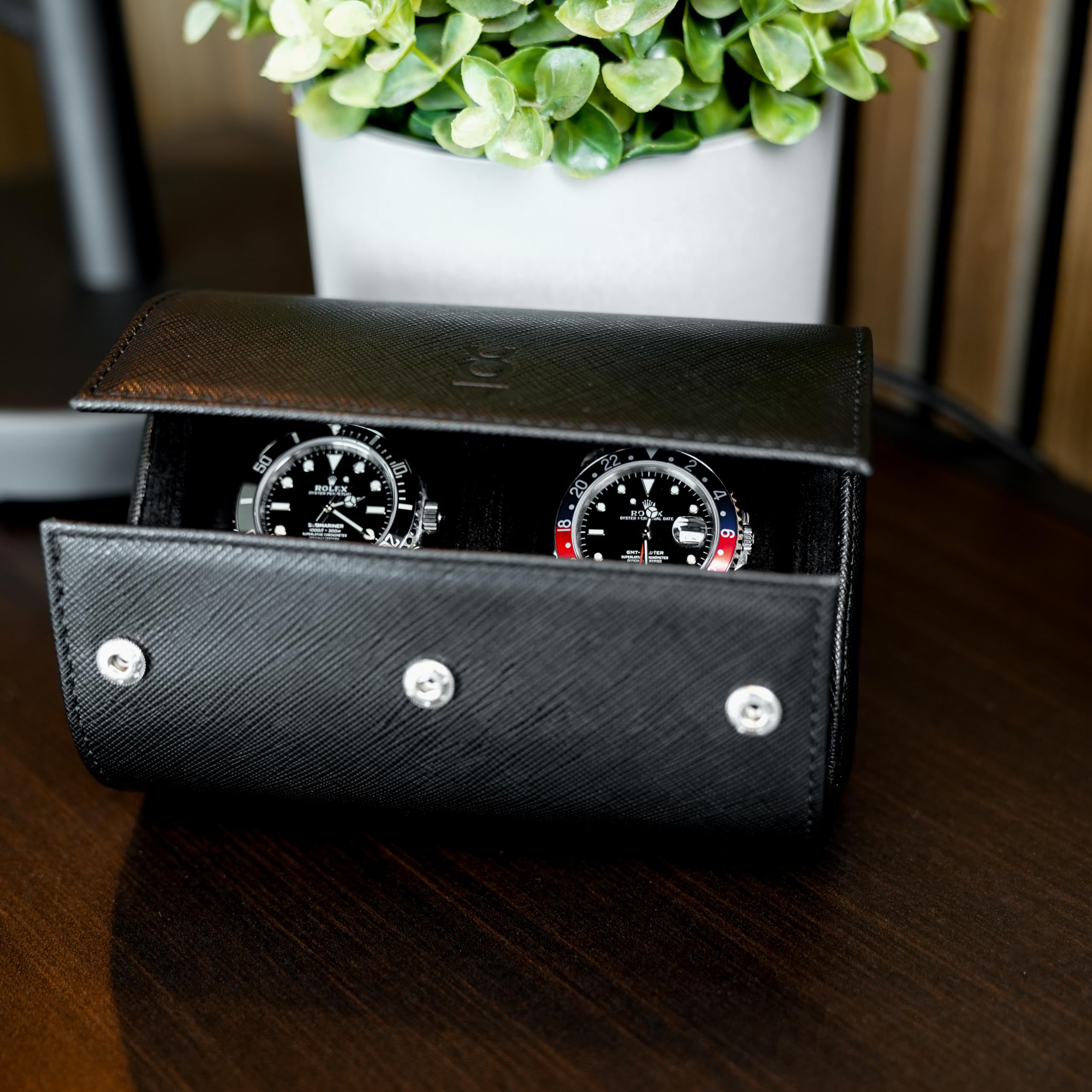 Rotolo per orologi a due fessure - Tutto nero in saffiano
