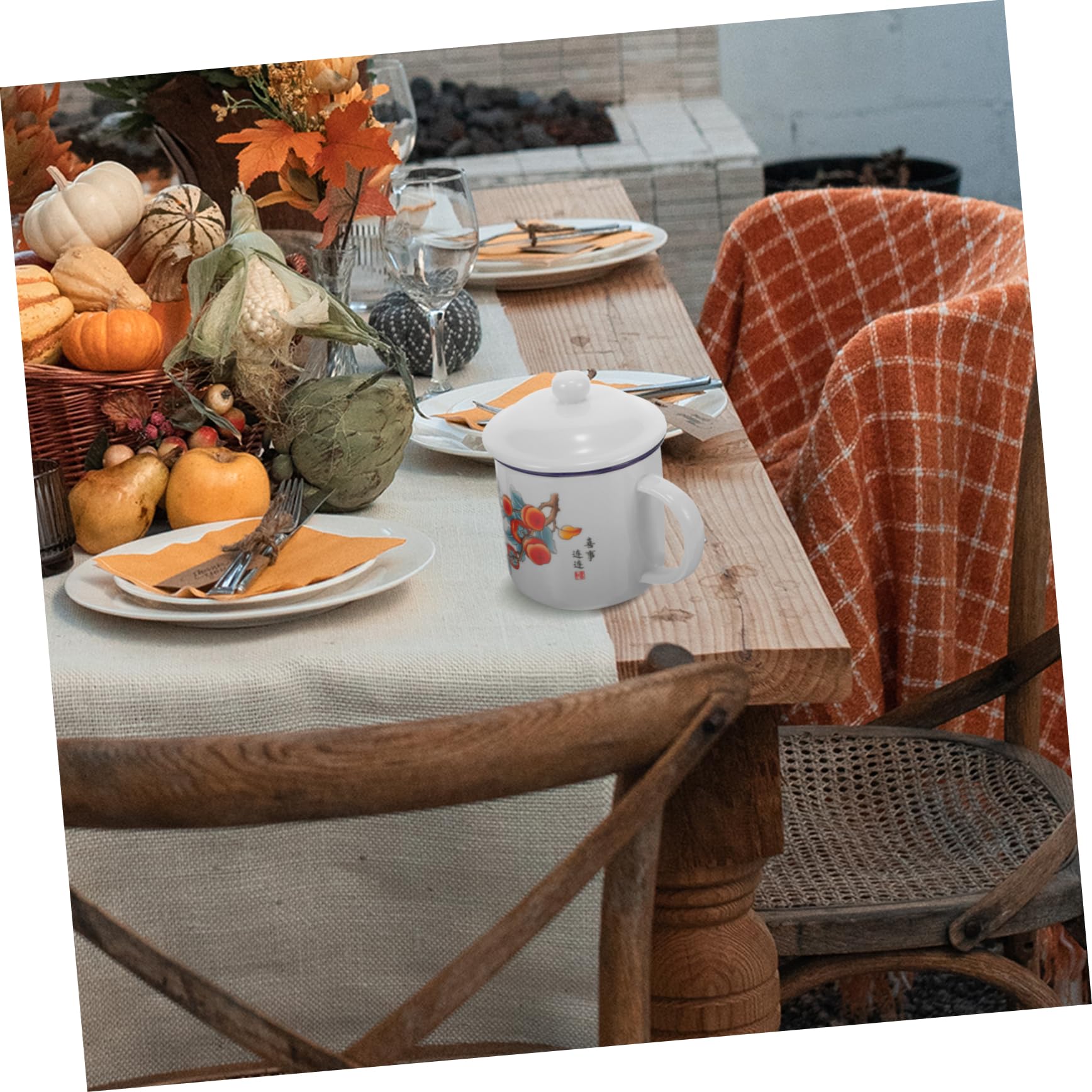 Retro Emaillebecher mit Deckel, Tragbarer Teebecher für Outdoor Aktivitäten | Emaille, Vielseitig und Leicht zu Reinigen, Vintage Stil, für Dessertläden Geeignet