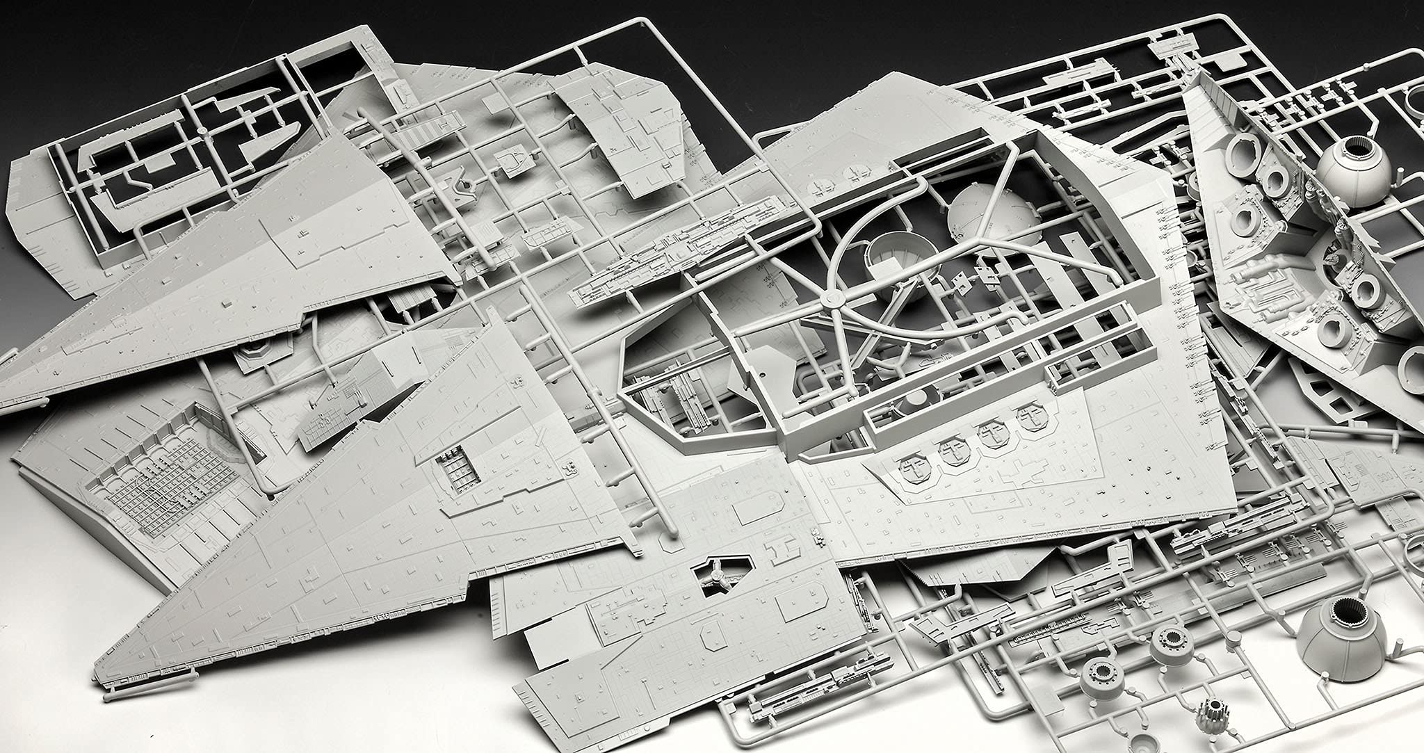 Revell - 06719 Imperial Star Destroyer