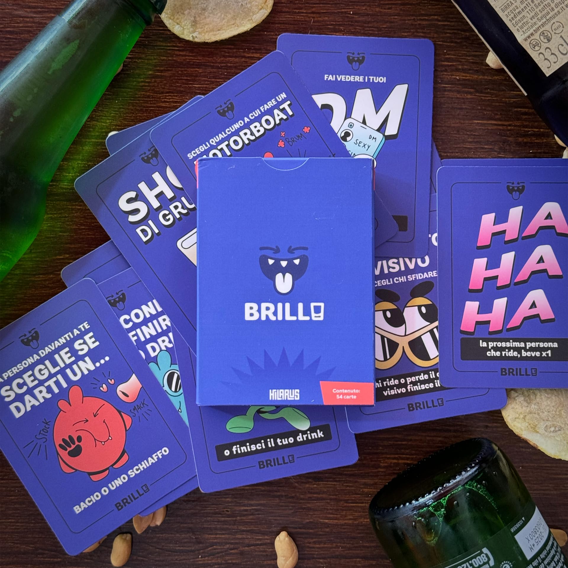 BRILLO - Giochi da Tavolo Adulti Alcolici di Carte per Bere ideale per serate tra amici - Idee Regalo per Lei e Lui, per Natale, Amica, Amiche - Regali Simpatici e Divertenti