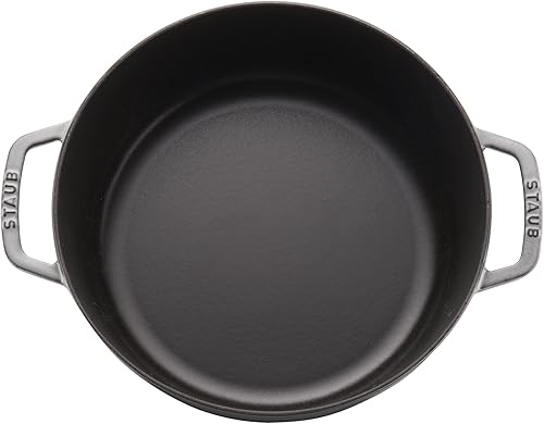 Miniatura 3 de Staub Hierro fundido Cochon Cocotte redondo ancho poco profundo de 6 cuartos - Gris grafito, fabricado en Francia