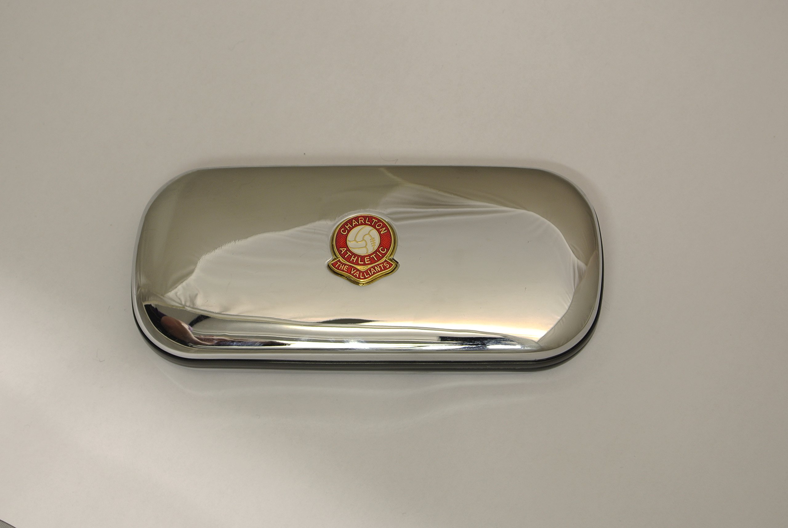Knight Black Polished Chrome Football Club Glasses Case – Charlton Athletic