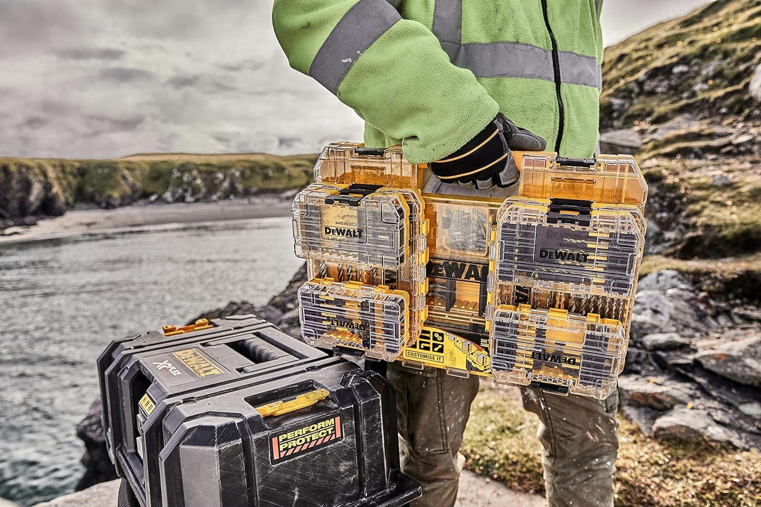 DeWalt DT70762-QZ Toughcase 85-teiliges Set – Bohrer aus Beton und Metall und Schraubbits – für Bohrschrauber und Bohrhammer SDS-Plus