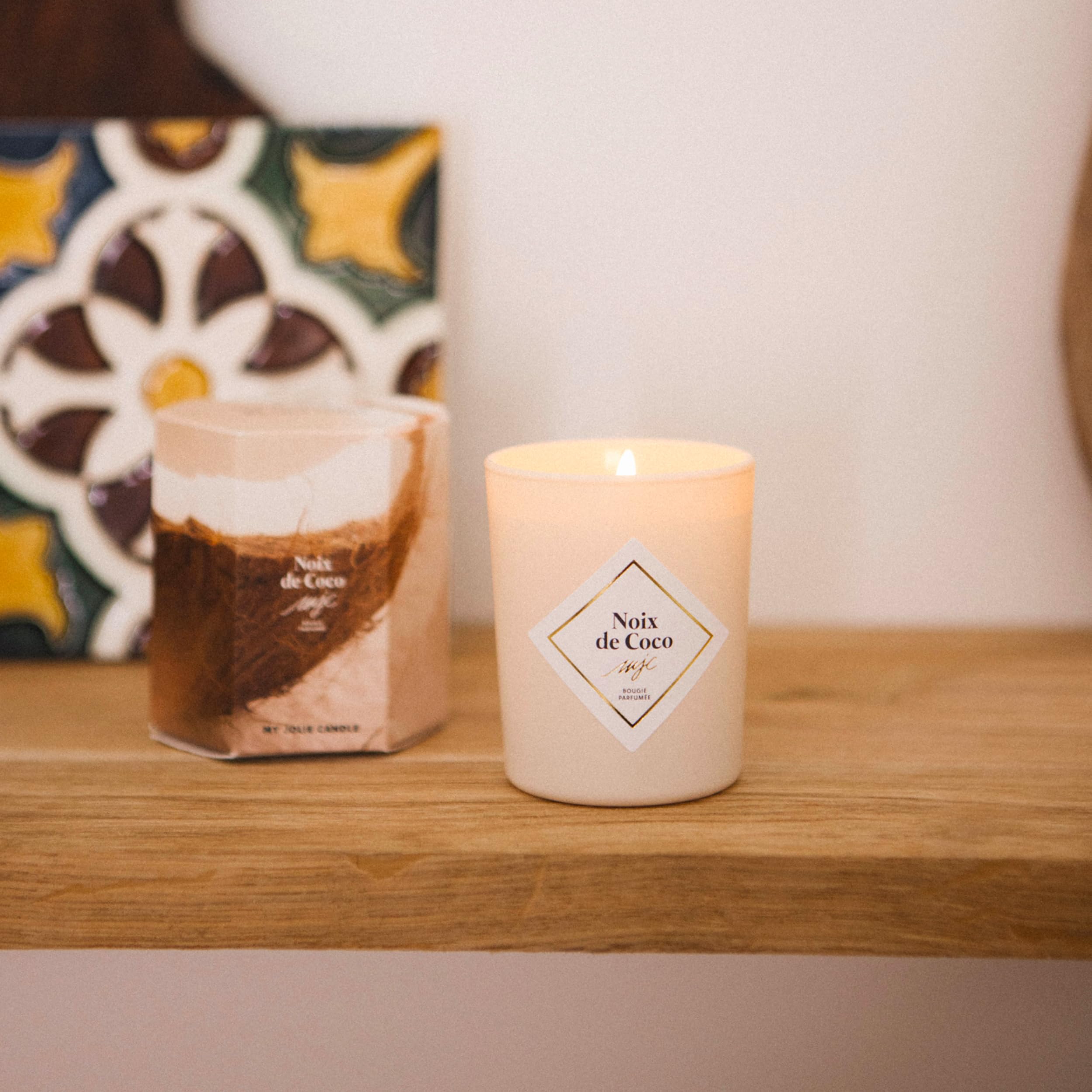 MY JOLIE CANDLE Candela Profumata Alla Vaniglia Gourmande | Cera Naturale Vegetale, Stoppino In Cotone, 36 Ore Di Combustione, Made In France, Regalo
