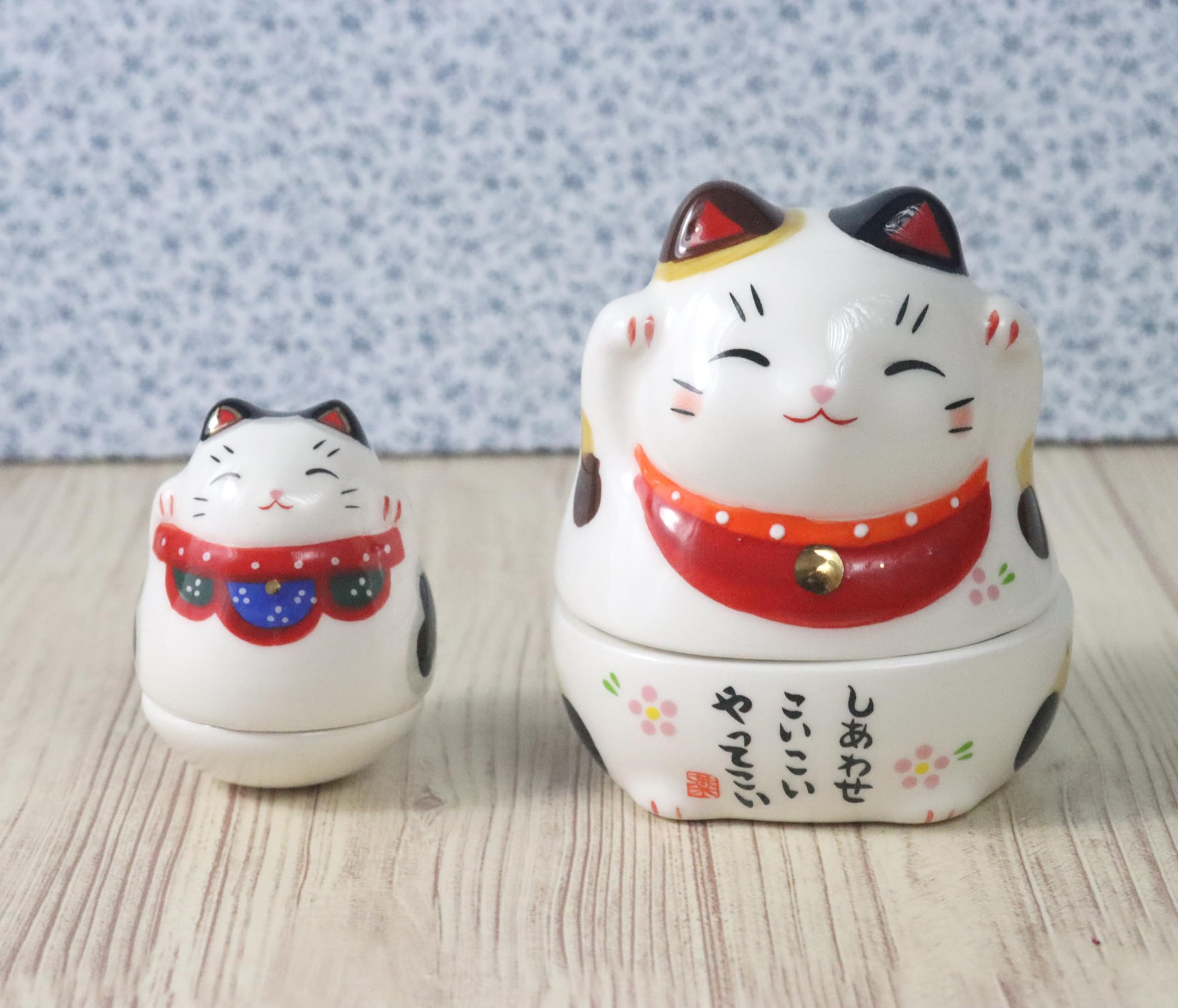 Amazon.co.jp: 薬師窯 招き猫 小物入れ みけ(おきあがり 黒 招き猫入り