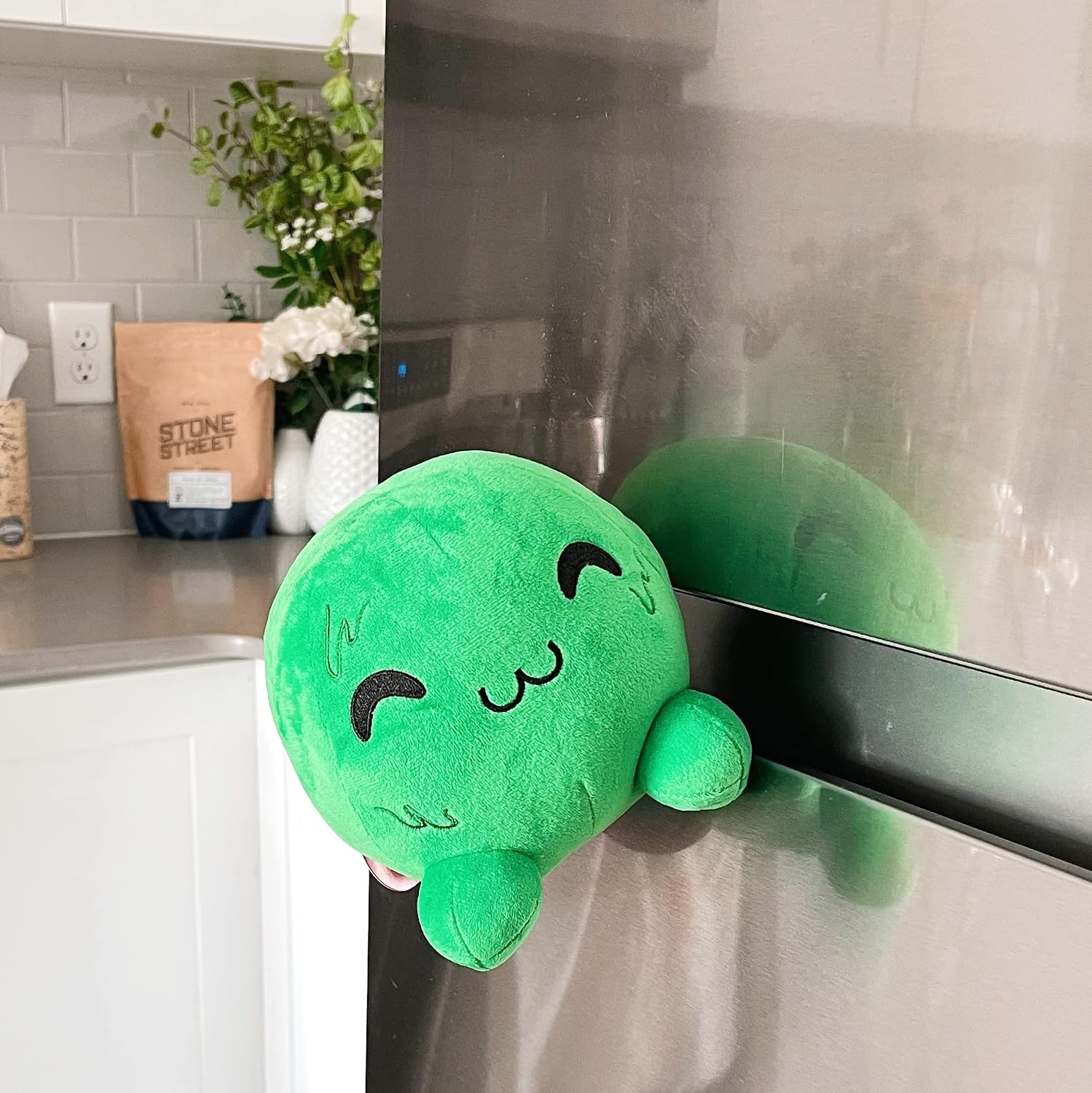 Uwu Slimecicle Stickie (6in)