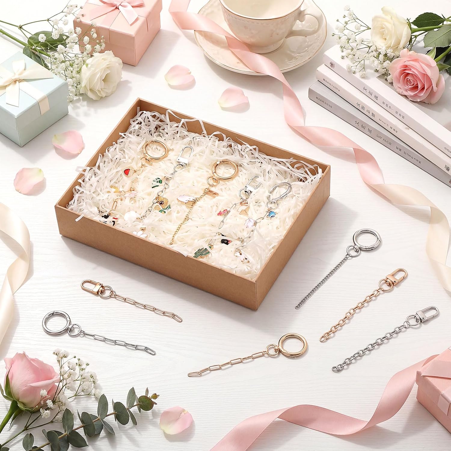 24 Pcs Keychain Making Kit Keychain Charms Making Kit Swivel Hook Lobster Claw Clasps Extender Chain for DIY Craft Lip Gloss Jewelry Keychains Bags Accessories Gift (Gold and Sliver)