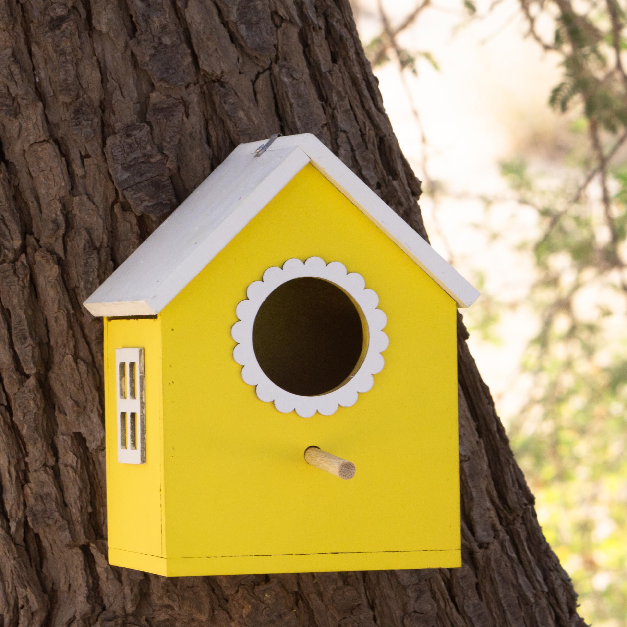 Birdhouse for Sparrows & Hummingbirds - Yellow Nesting Box -7 Birdhouse for Sparrows & Hummingbirds - Yellow Nesting Box -7