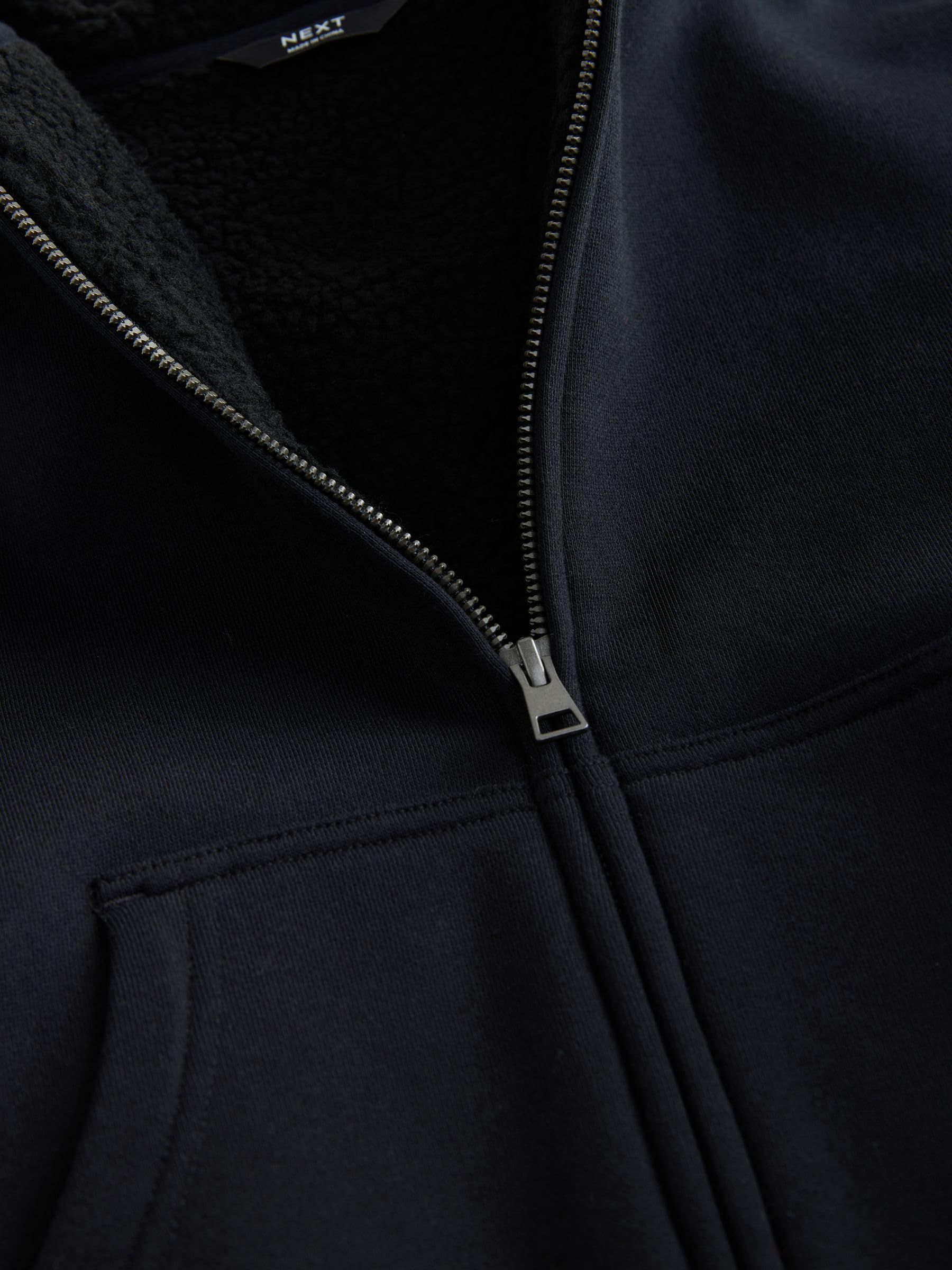NEXT Garçon Sweat à Capuche zippé en Polaire Imitation Peau de Mouton