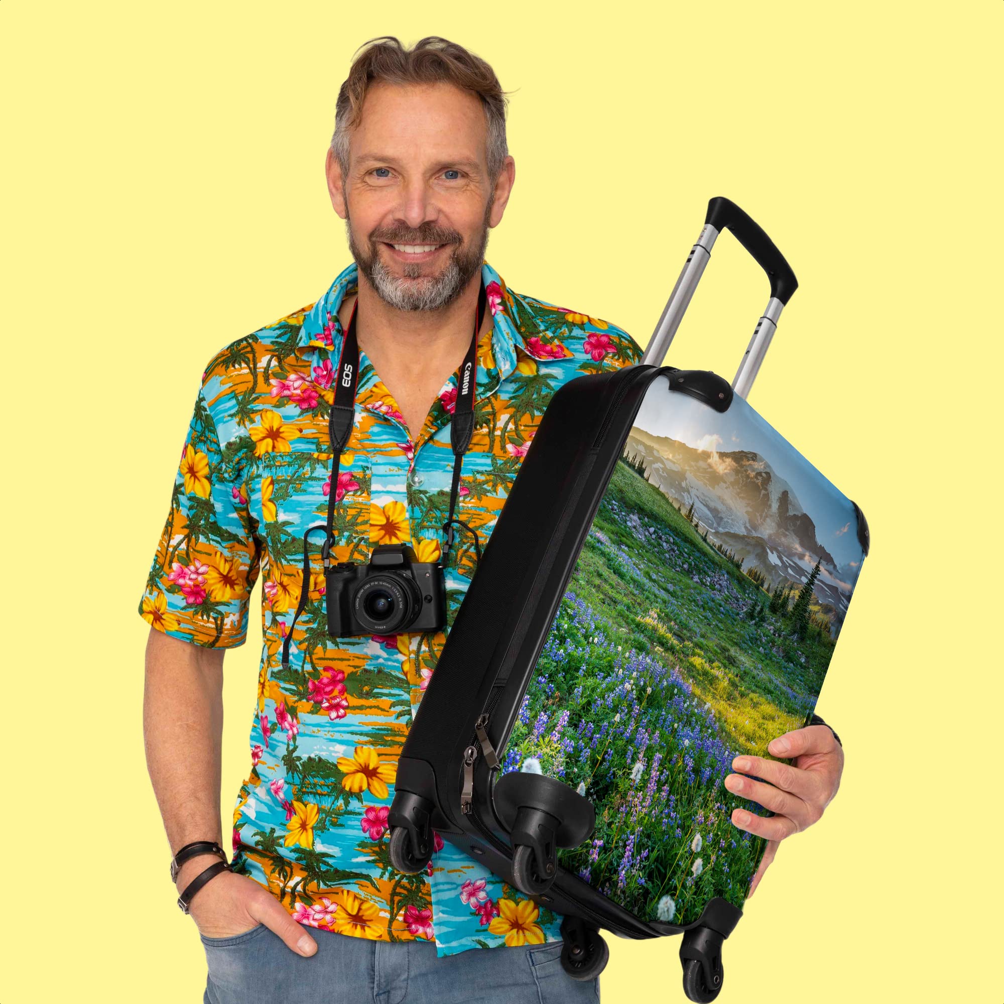 NoBoringSuitcases© Valigia a mano | Trolley per cabina, leggero, 4 ruote, motivo paesaggio di montagna, lucchetto a combinazione, resistente ai raggi UV,