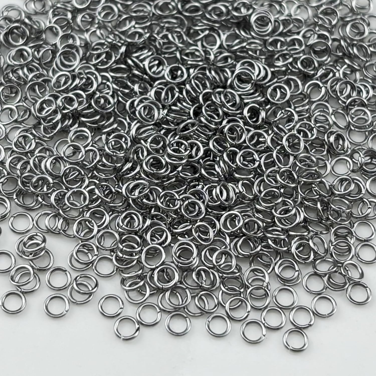 1000pcs 3mm Stainless Steel Jump Rings Connector Rings for DIY Craft Jewelry Making Necklaces Bracelet Earrings Keychains