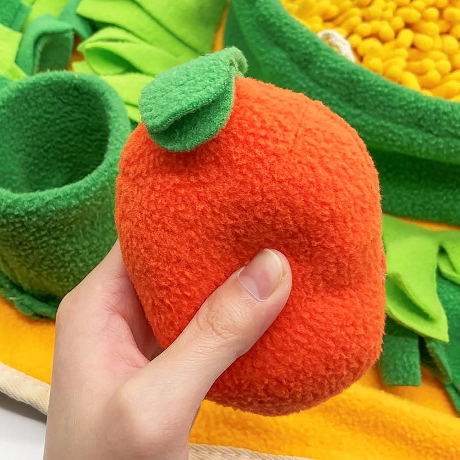 Pet Olfactory Feeding Pad Training Mat Dogs Cats Interactive Puzzle Toy Natural Foraging Tool Slow Feeding Snack Hiding Blanket (Spring)