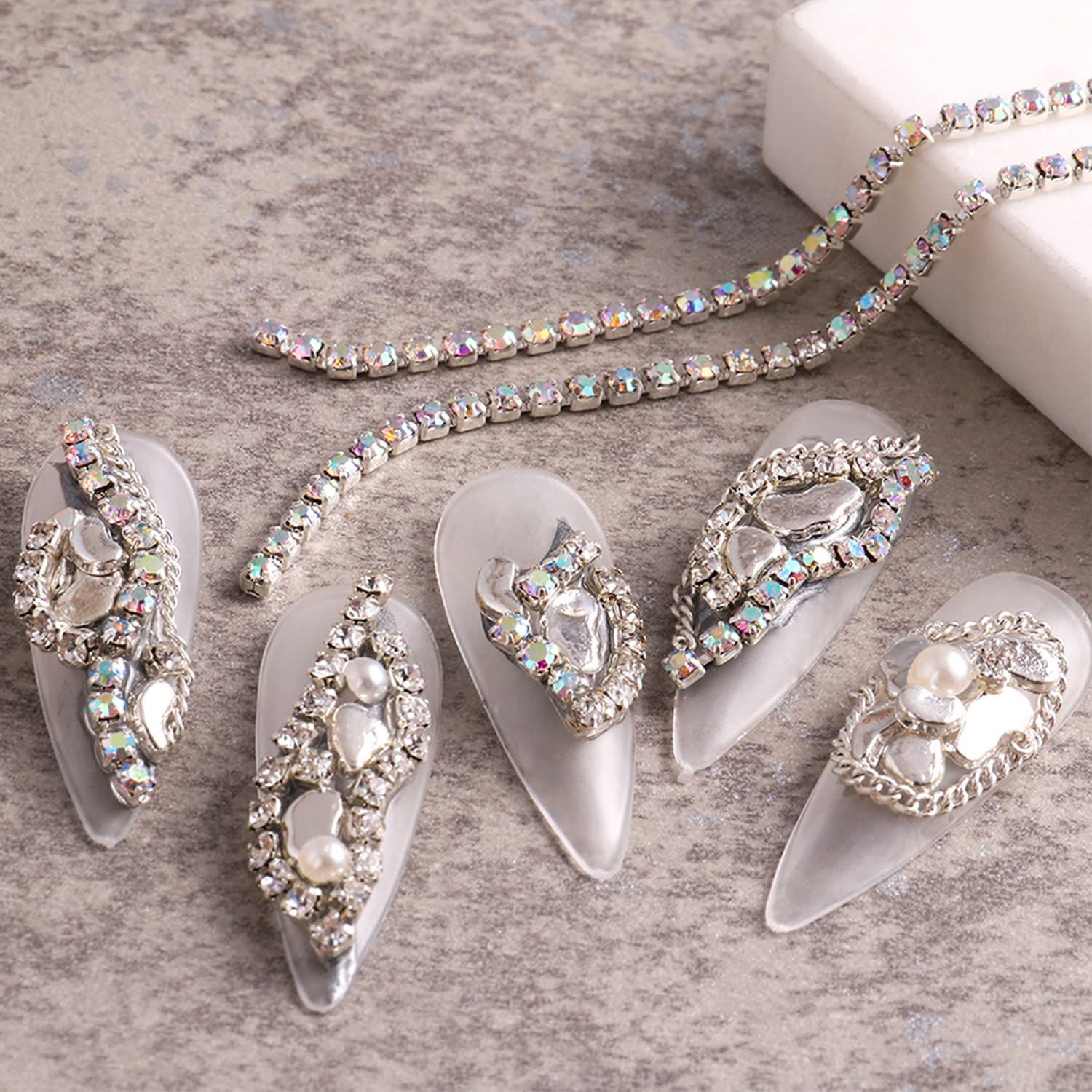 Luxury Metal Nail Chain Decorations 3D Glitter Reflection Pearls Rhinestones Nails Charms Acrylic Gold Silver Nail Diamonds Jewels Accessories for DIY Nails Art Supplies Design