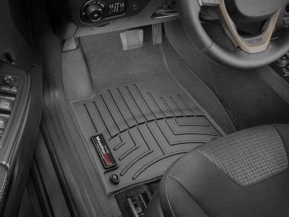 WeatherTech Custom Fit FloorLiners for Jeep Cherokee, Cherokee, Cherokee - 1st Row (448331), Black
