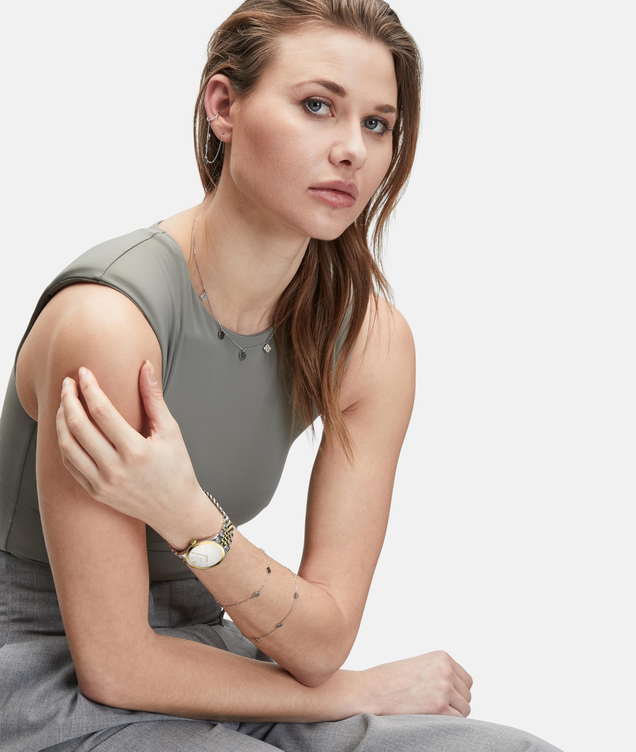 Liebeskind Berlin Damen Armbanduhr – Quarzuhr 36 mm – Rundes Gehäuse – Auffälliges Design – Edelstahlarmband – 5 ATM wasserdicht