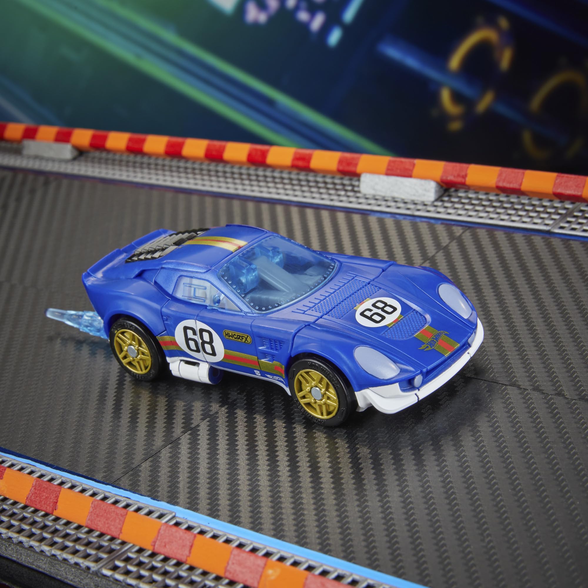 Transformers Collaborative Hot Wheels® / Transformers El Segundo Coupé, 12,5-centymetrowa figurka robota klasy Deluxe, przekształca się w wyścigówkę, wiek: od 8 lat