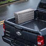 VEVOR Truck Bed Tool Box, Heavy Duty Aluminum Tool Box with Tread Patterns, Storage Toolbox Chest Organizer with Lock and Key, Ideal for Pickup, Truck Bed, RV, Trailer, 34 x 12 x 15.4 in, Silver
