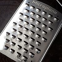 Vista 2 de Microplane Gourmet Series Ultra Coarse Grater - Stainless Steel Durable Cheese & Vegetable Grater with Non-Slip Handle for Kitchen, Professional