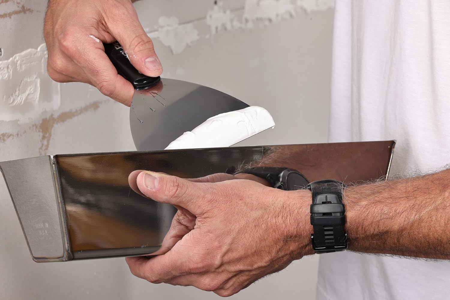 TOOLPRO 12 in. Contoured Bottom Mudpan
