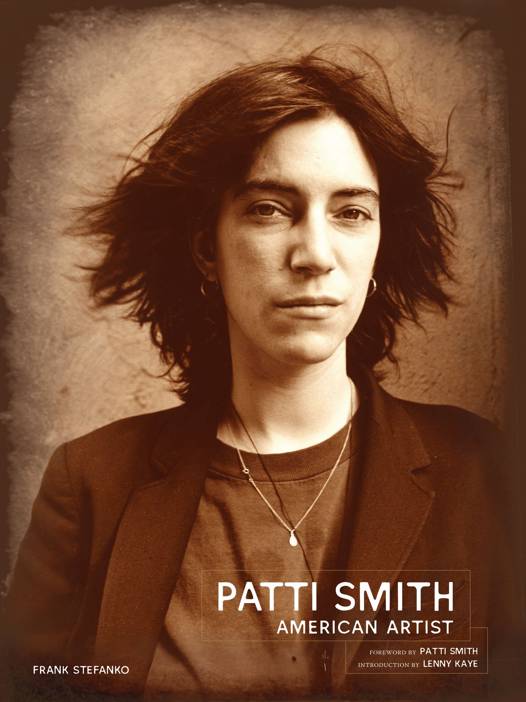 Patti Smith: American Artist édition collector reliée sous jaquette