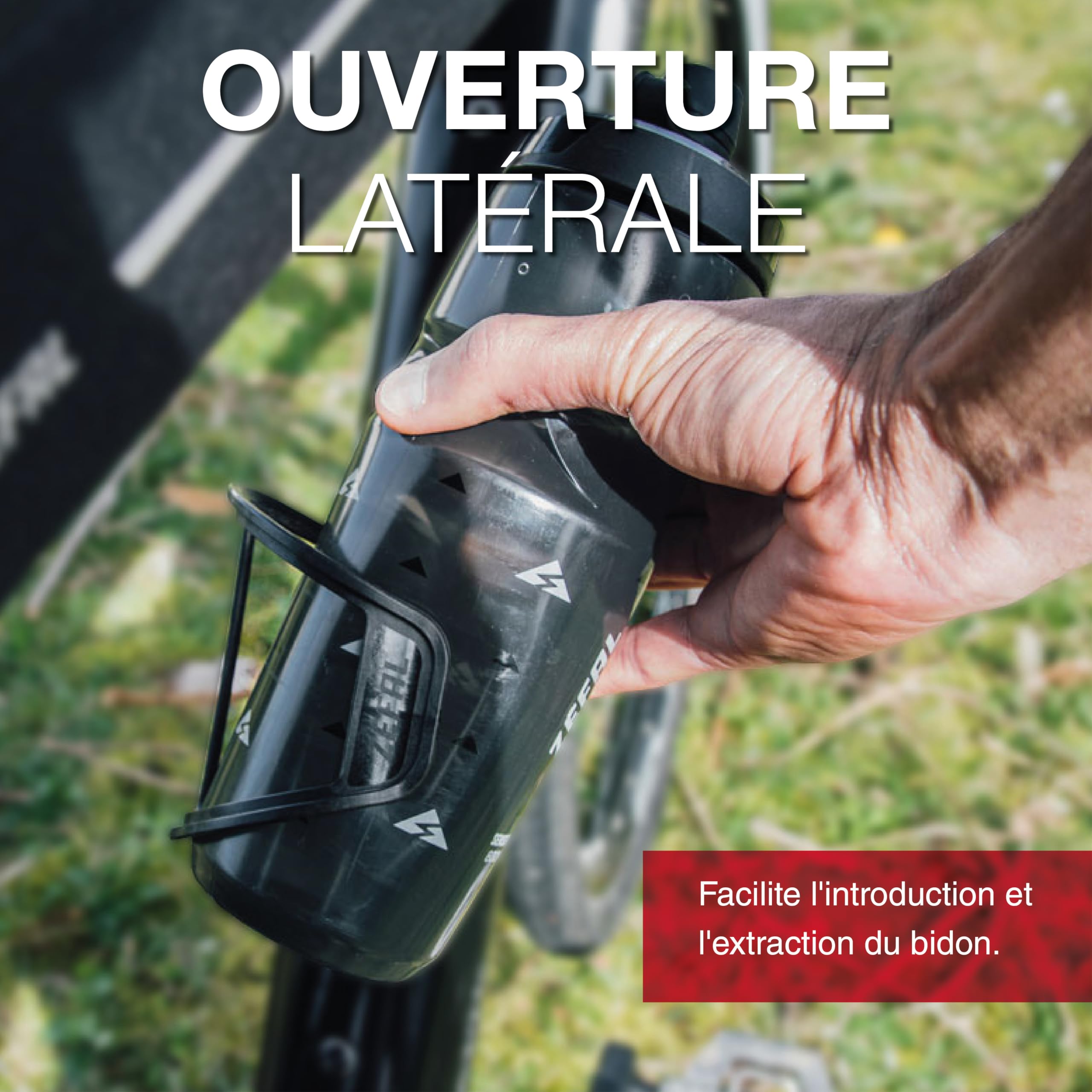 ZEFAL Pulse S2 à Droite - Porte Bidon Vélo à Ouverture Latérale - Porte Gourde Velo Légère - Porte Bidon VTT ou Vélo de Route en Fibre de Carbone - 28 g - Fabriqué en France, Noir