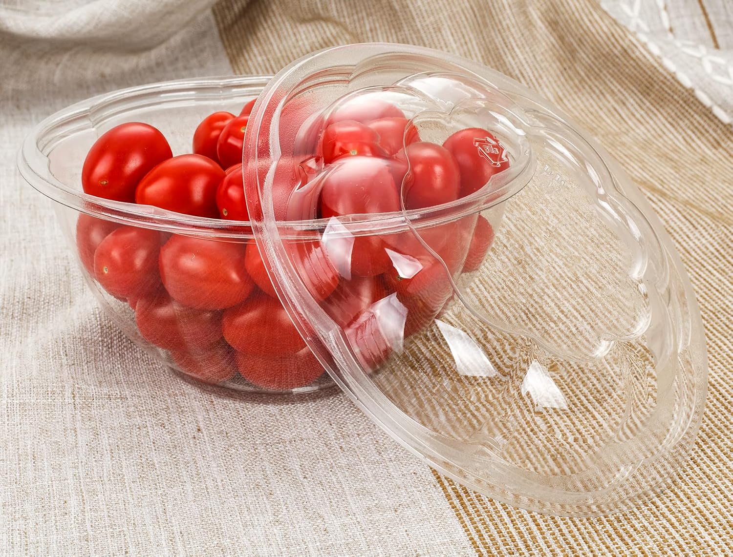 GOLDEN APPLE, 32oz-10sets, Disposable Plastic Serving Rose Bowls with Lids, Large Clear Plastic Disposable Salad Containers with Lids