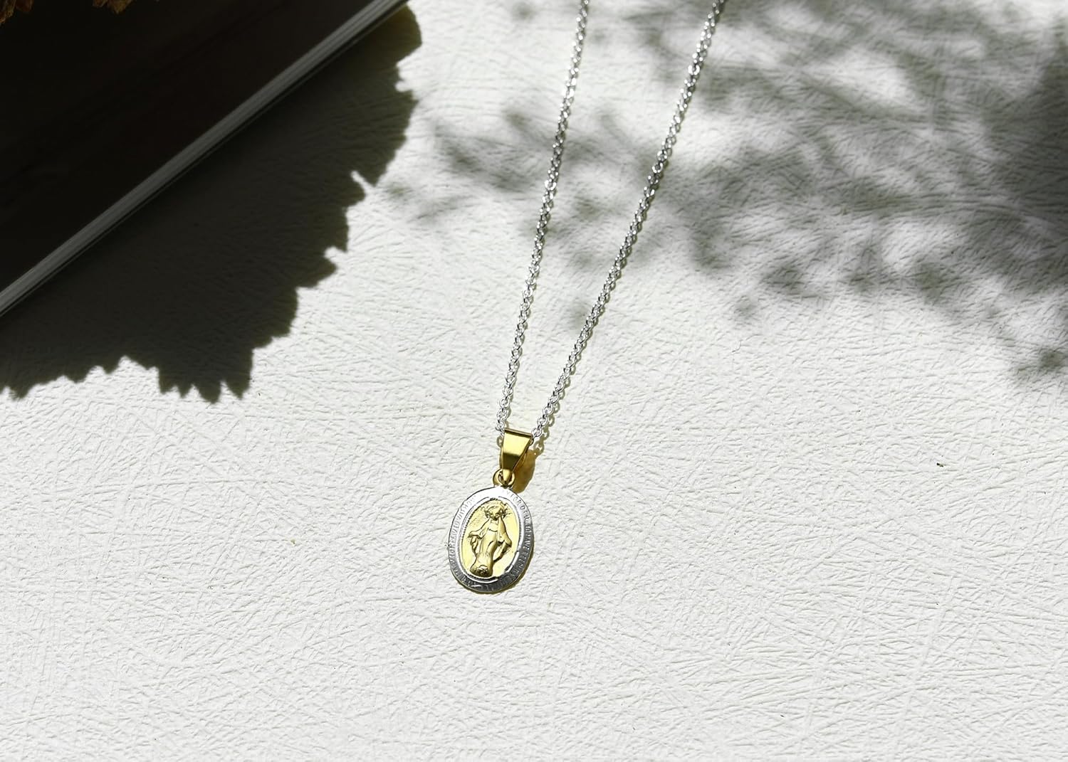 AeraVida Mini Virgin Mother Mary Miraculous Prayer Two Tone Pendant Necklace for Women | Religious Accessory for Women | Jewelry Gift - Image 3