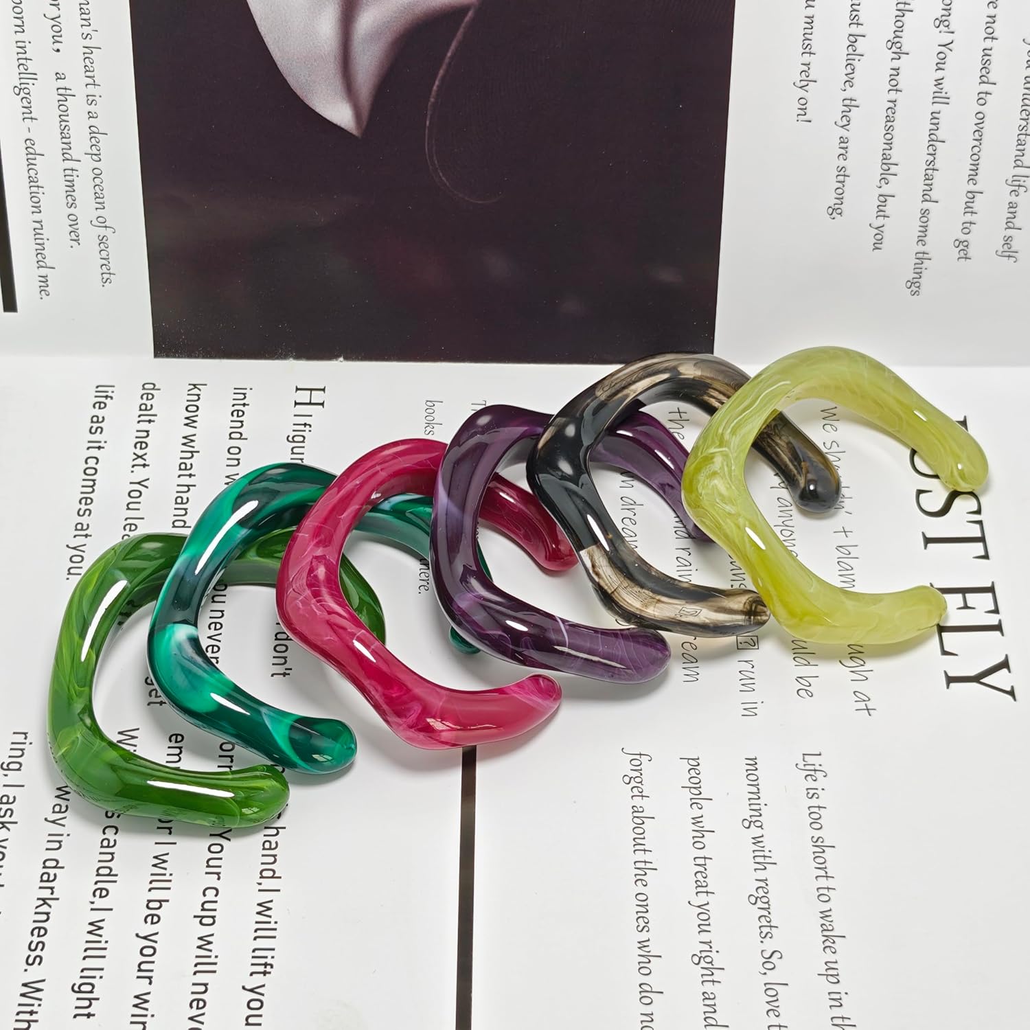 3Pcs Chunky Acrylic Bracelets for Women Large Square Chunky Acrylic Resin Bangle Bracelets Set Jewelry - Image 5