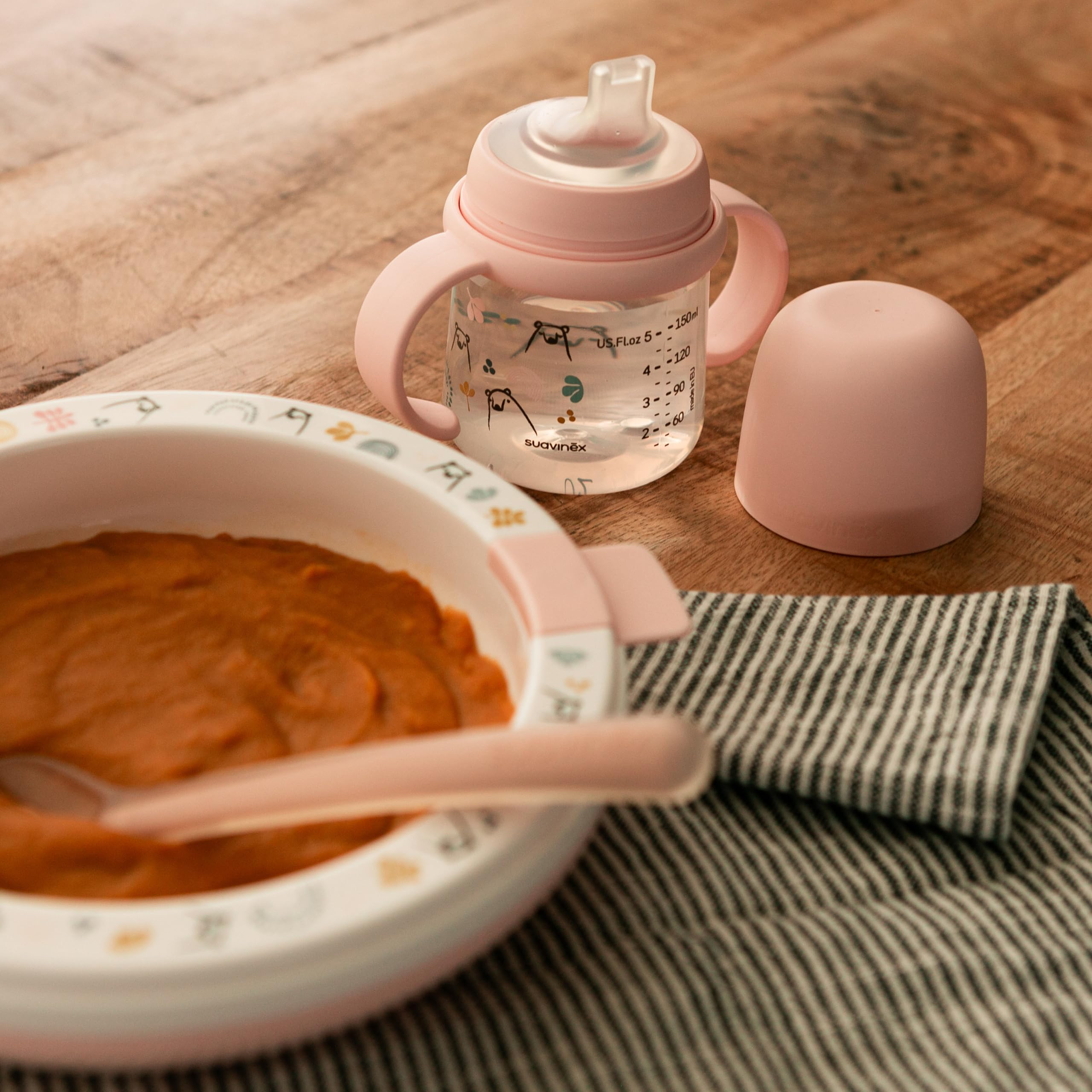 Suavinex, Zestaw gorących posiłków z talerzem termicznym, silikonowa łyżka + kubek z silikonowymi uchwytami i dziobkiem + talerz termiczny + 6 miesięcy, My Family Pink