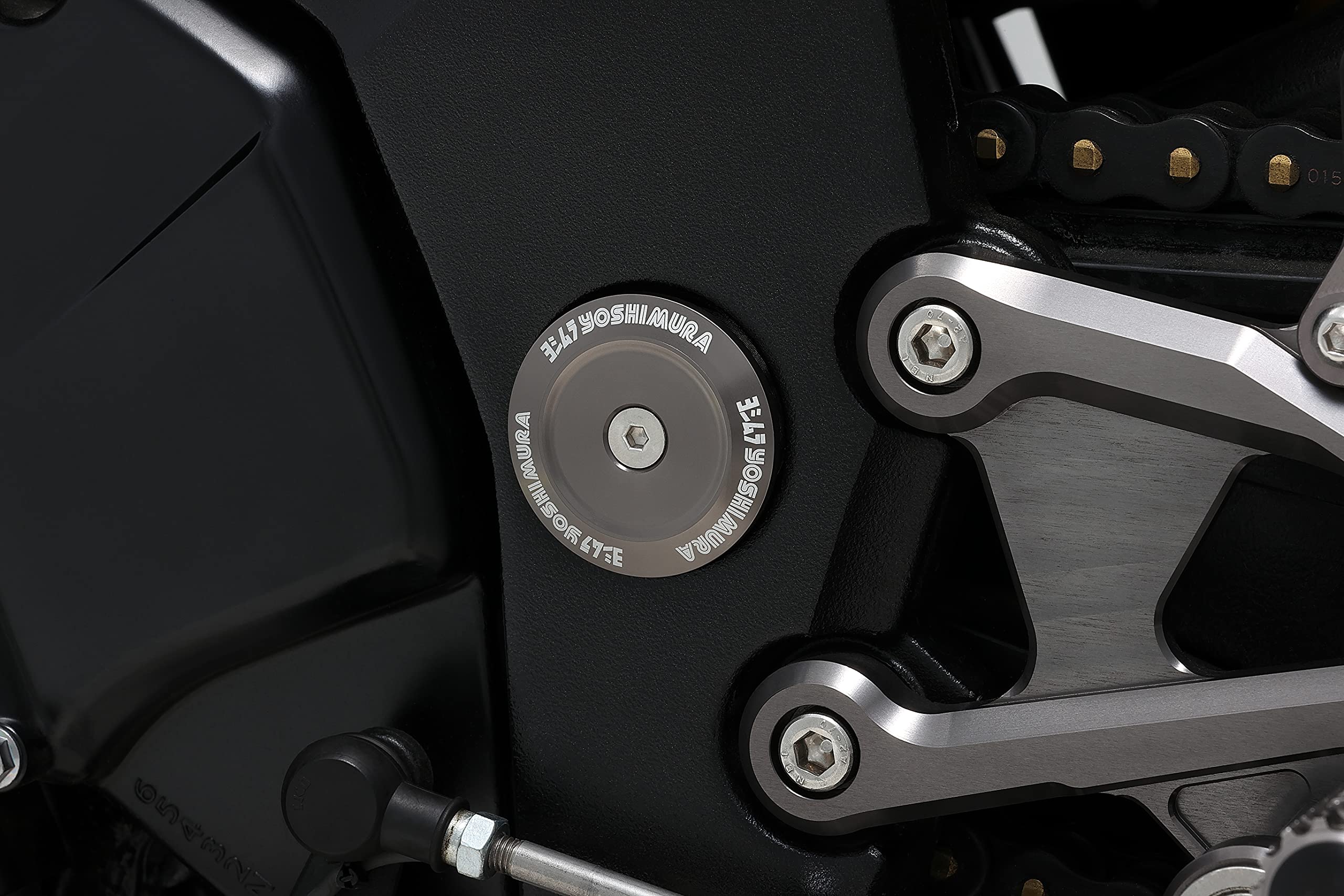 Amazon.co.jp: ヨシムラ スイングアームピボットキャップ GSX-S1000F