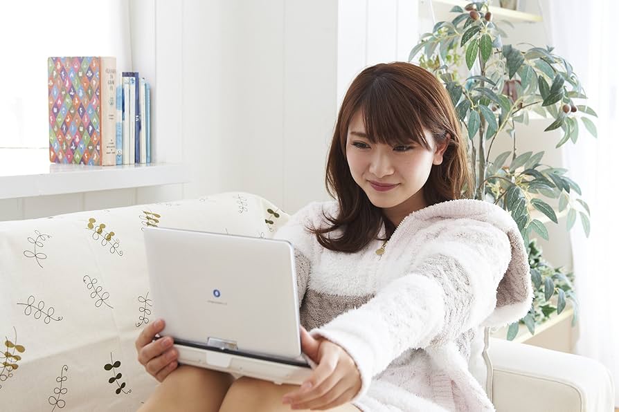 Amazon | BLUEDOT ポータブルDVDプレーヤー(7インチ/4時間再生/早見早