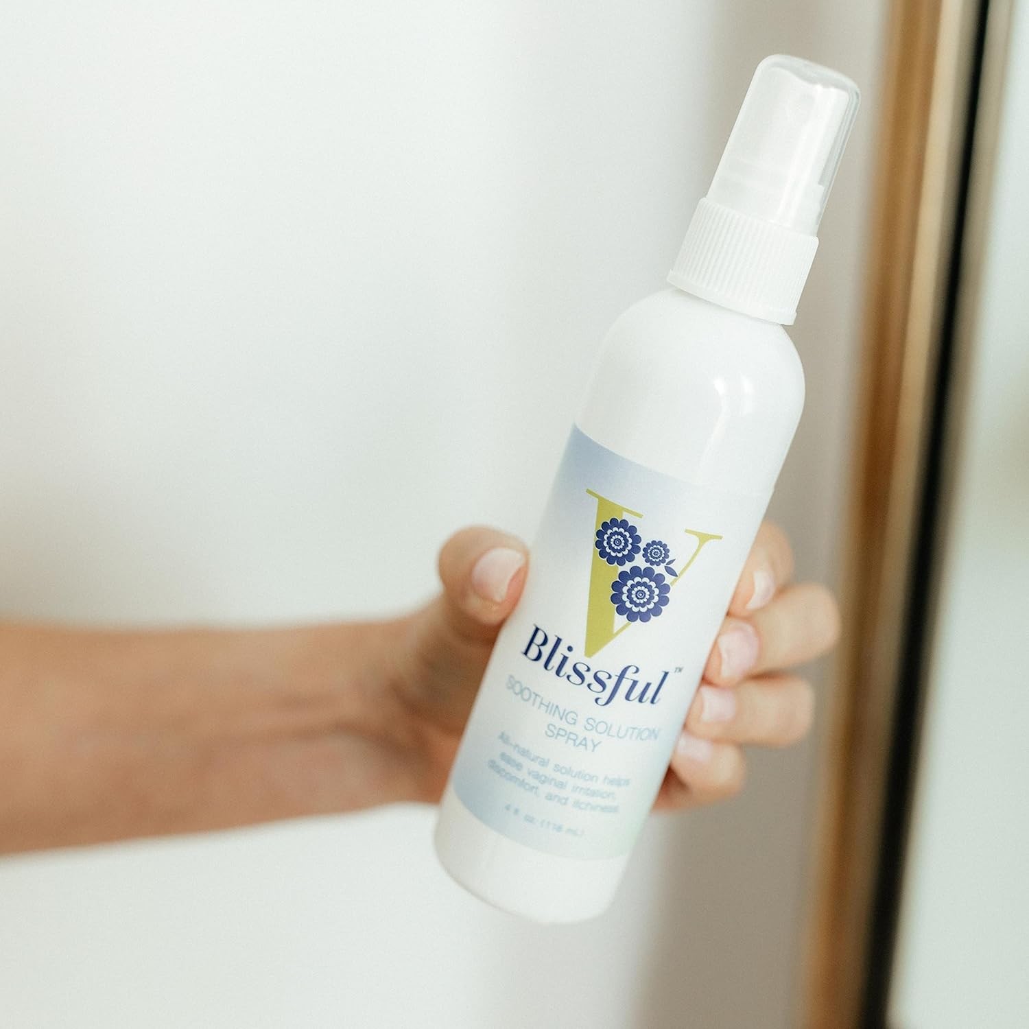 Soothing Vaginal Solution - Itch & Odor Relief - Effective Natural Feminine Care - Perfect for pH Balance, and Women's Hygiene Essentials