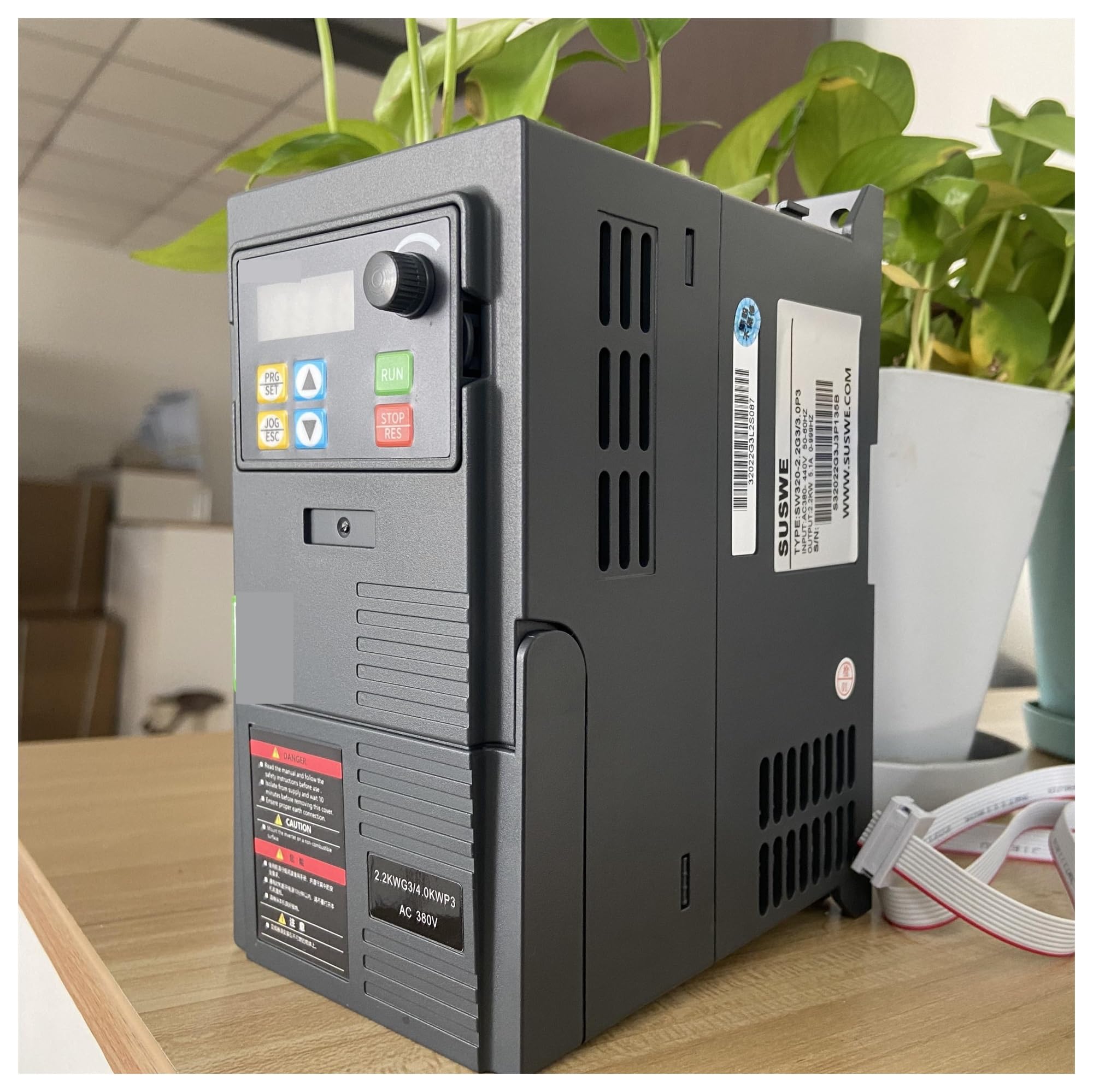 VFD Frequenzumrichter, VFD AC220 380V 1,5 2,2 3 KW Variable Frequenz Antrieb Frequenz Konverter Inverter schwindigkeit Controller for 3-phase motor(3PH380V-3PH380,0.75KW)