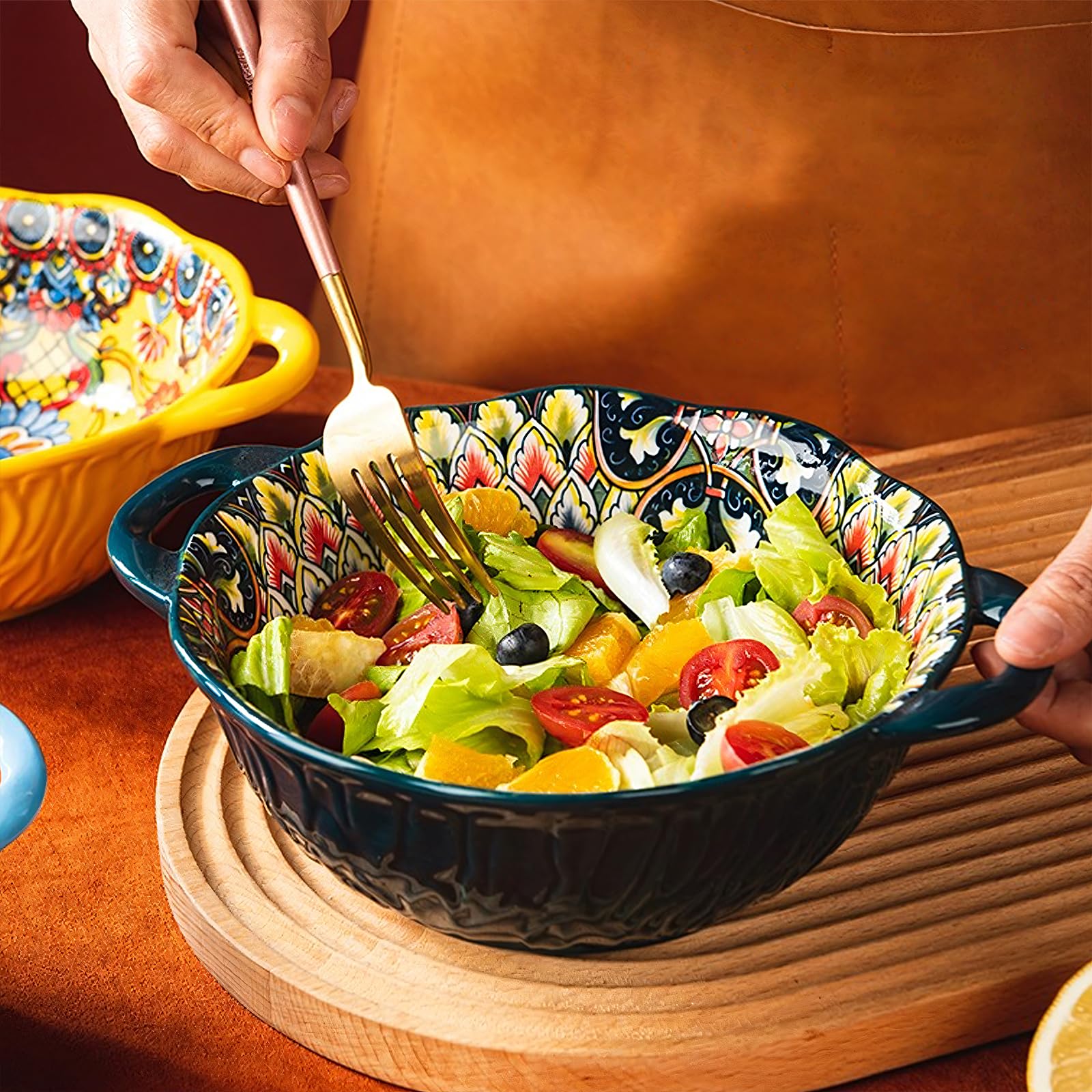 Keramik-Servierschalen im Boho-Stil mit Griffen, 1,2 l Porzellan-Salatschüsseln, große Servierschalen für Unterhaltung, Rührschüsseln für Suppe, Eintopf, Nudeln, Müsli, buntes geprägtes süßes