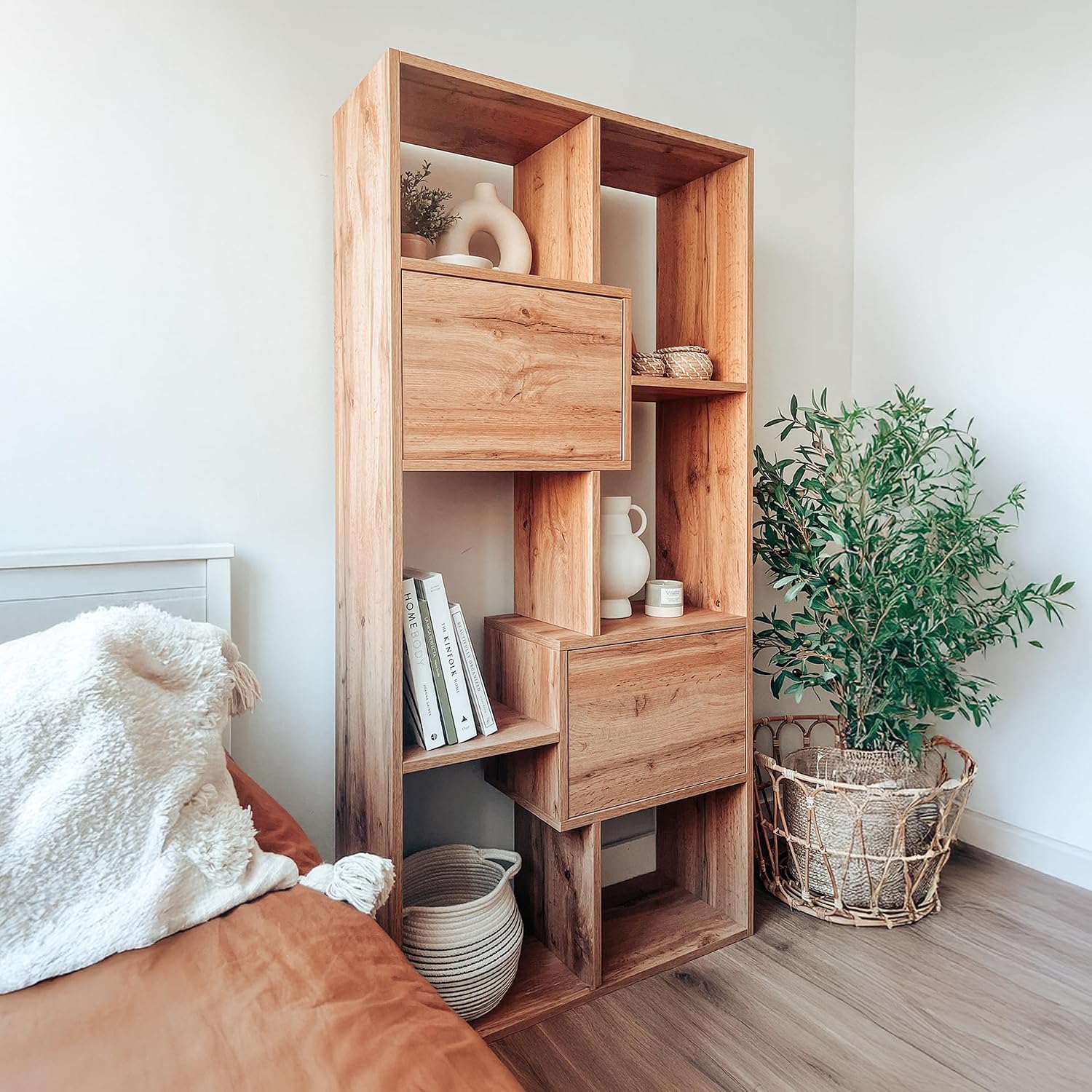 Mobili Fiver, Iacopo XS Bookcase with Panel Doors (63.31 x 31.5 in), Rustic Oak, Made in Italy