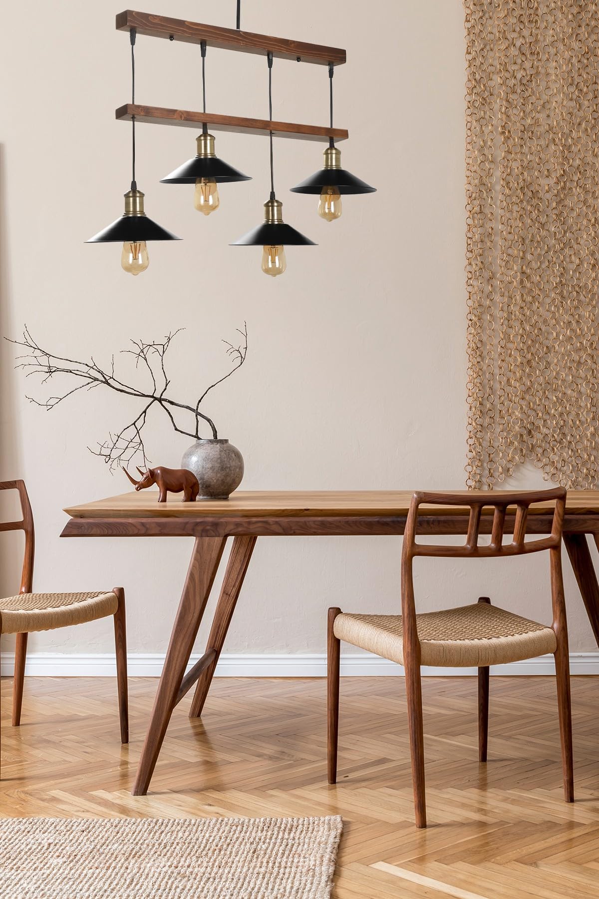 Lustre rustique en bois noble et coiffe métallique luminaire de caractère