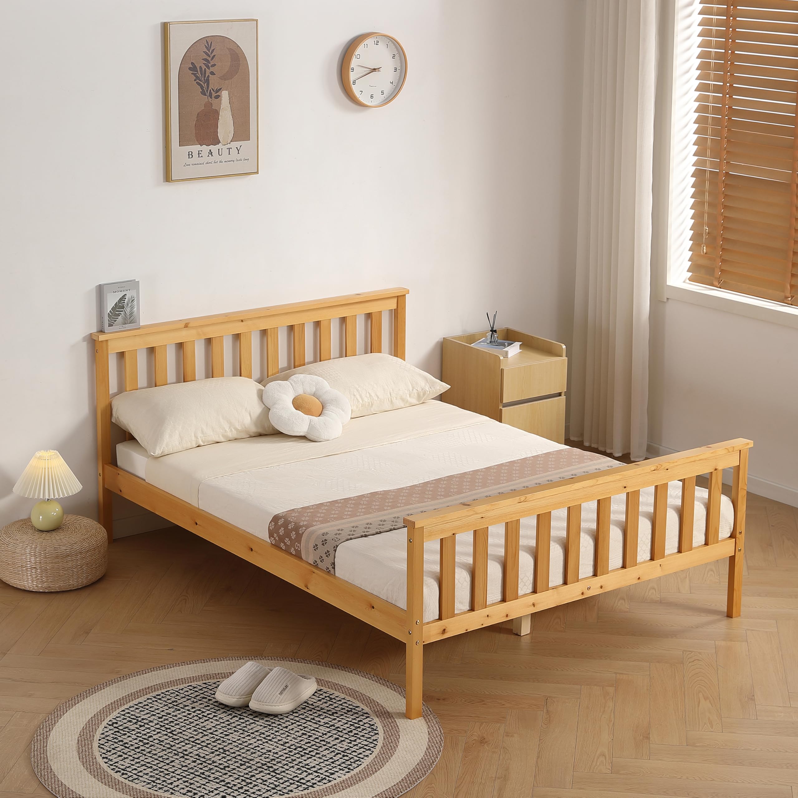 COMFY LIVING 4ft6 Double Atlantis Style Wooden Pine Bed Frame in Caramel